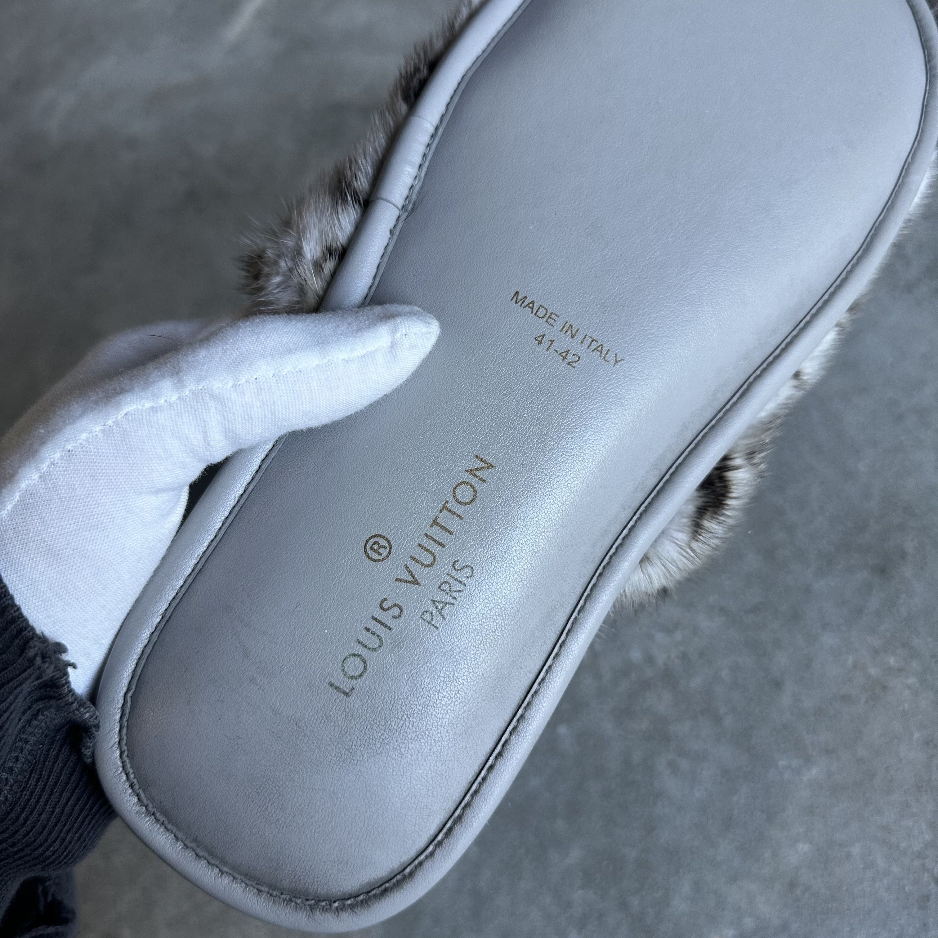 Louis Vuitton Louis Vuitton JAPAN EXCLUSIVE MINK FUR CLOG SLIPPERS Size US 10.5 / EU 43-44 - 6 Thumbnail