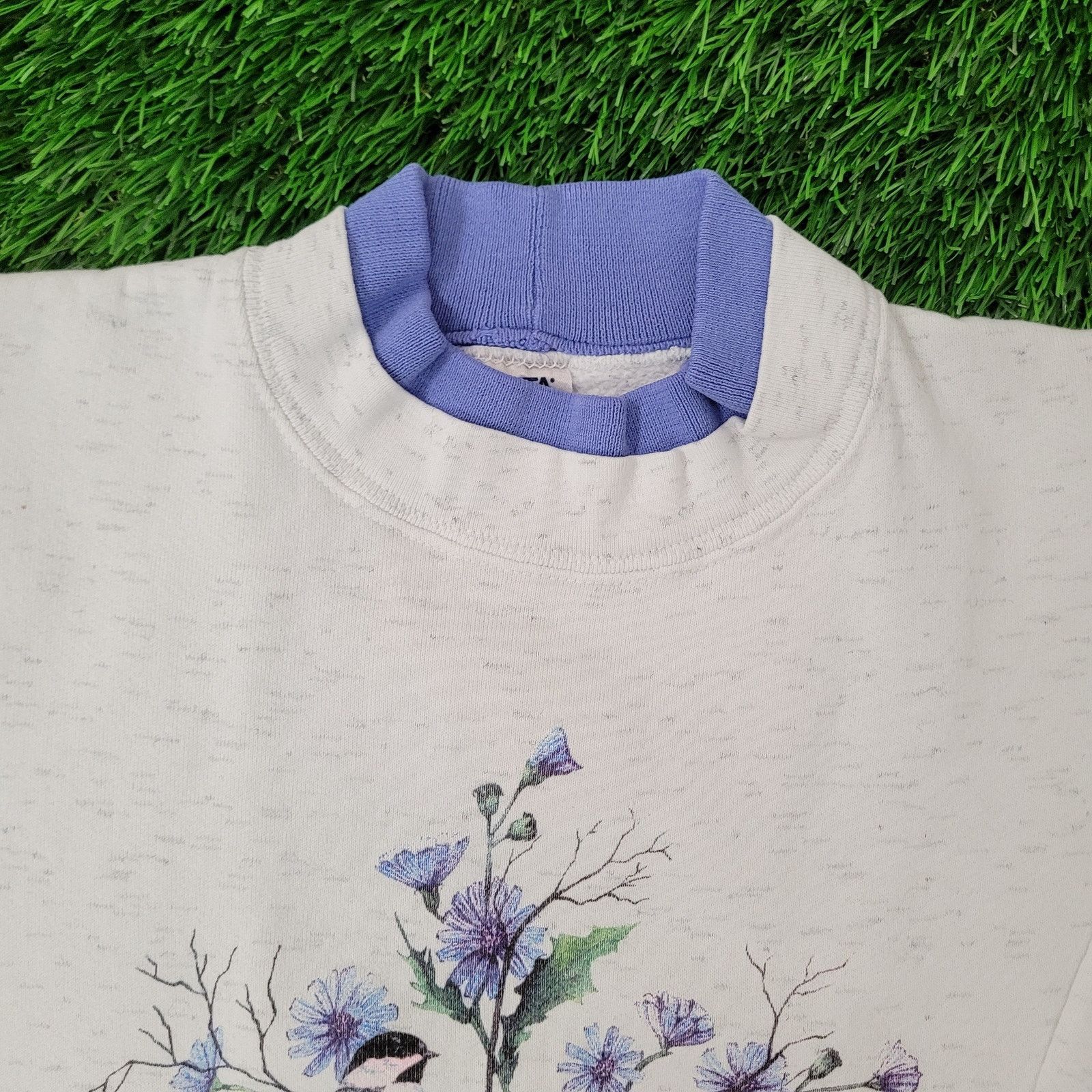 Vintage Vintage Flower Bird Sweatshirt Womens Medium 18x23 Gray Size M / US 6-8 / IT 42-44 - 9 Thumbnail