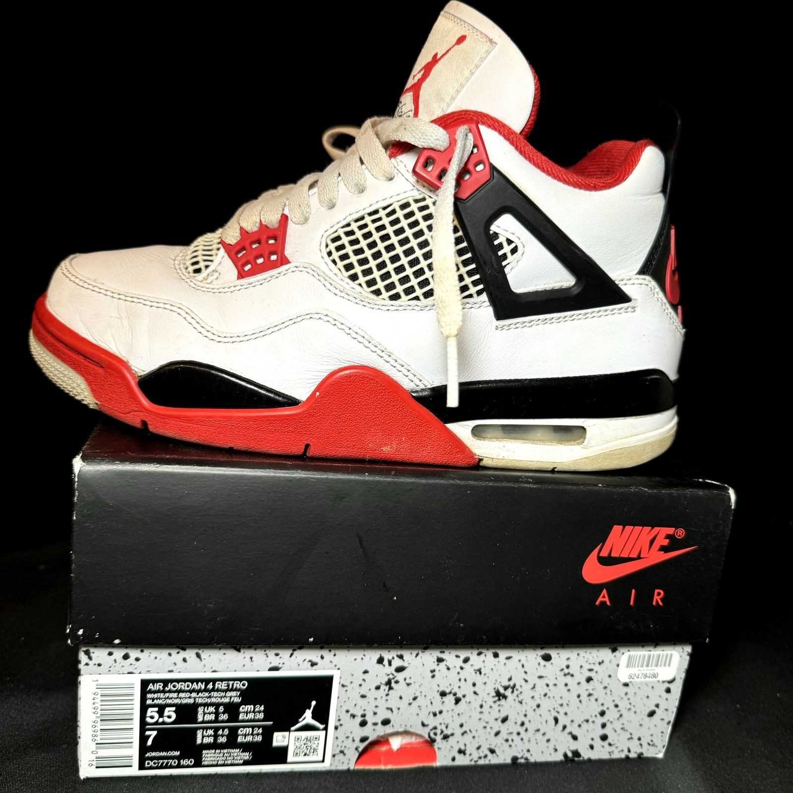 Jordan Brand × Nike Size 5.5 - Nike Air Jordan 4 Retro OG Fire Red Men's Shoes Size US 5.5 / EU 38 - 8 Thumbnail