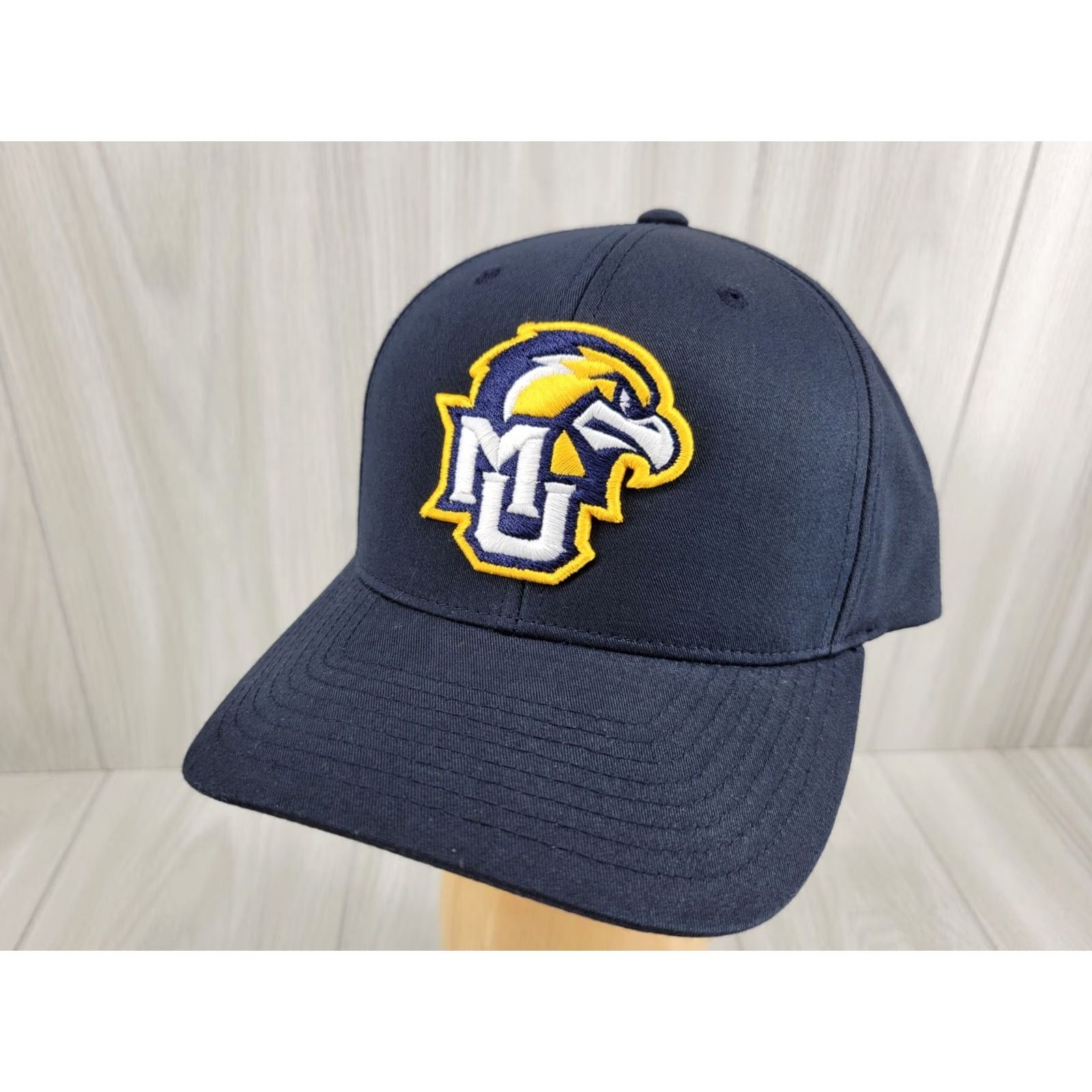 Vintage Marquette Golden Eagles Navy Blue Hat Strapback Pacific Headwear Size ONE SIZE - 2 Thumbnail
