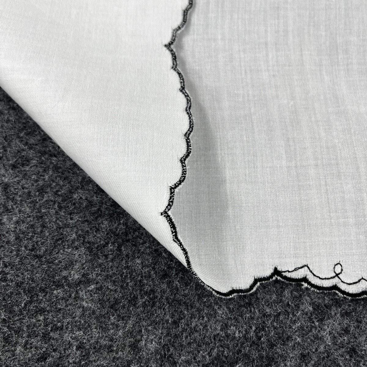 Hanae Mori × Japanese Brand Hanae Mori Bandana / Handkerchief / Neckerchief B341 Size ONE SIZE - 7 Thumbnail