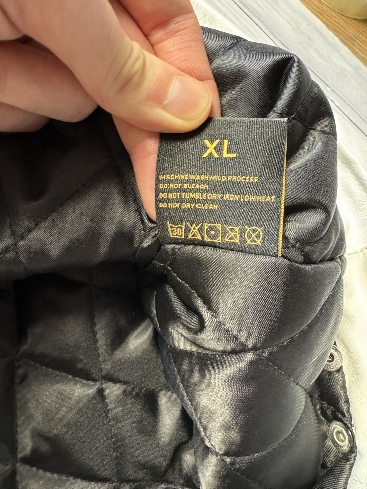 Other Marlboro big logo leather jacket Alpinestars vintage design Size US XL / EU 56 / 4 - 7 Thumbnail