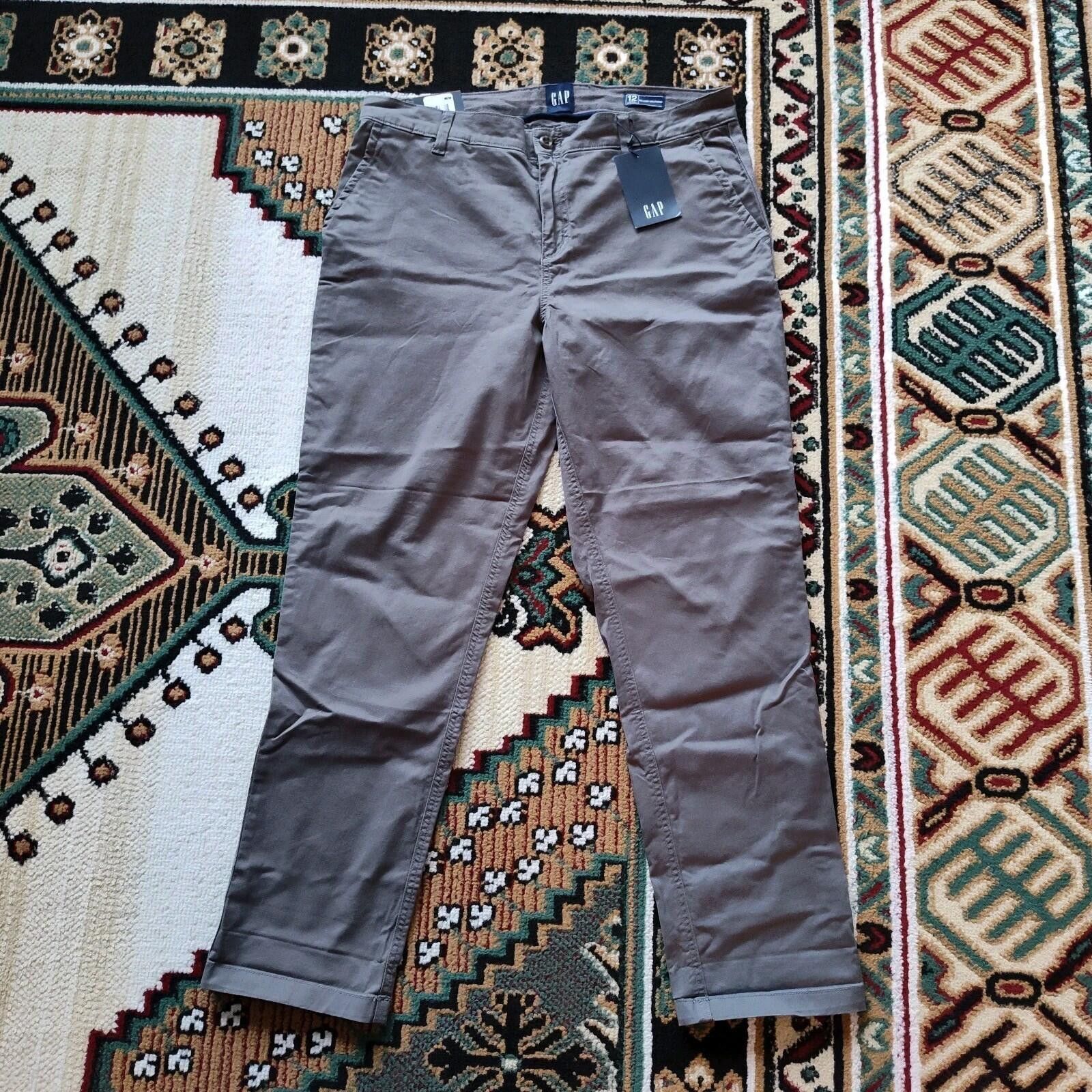 Gap GAP Jeans, Women's Size 12,Gray, Straight Leg Size 34" / US 12 / IT 48 - 1 Thumbnail