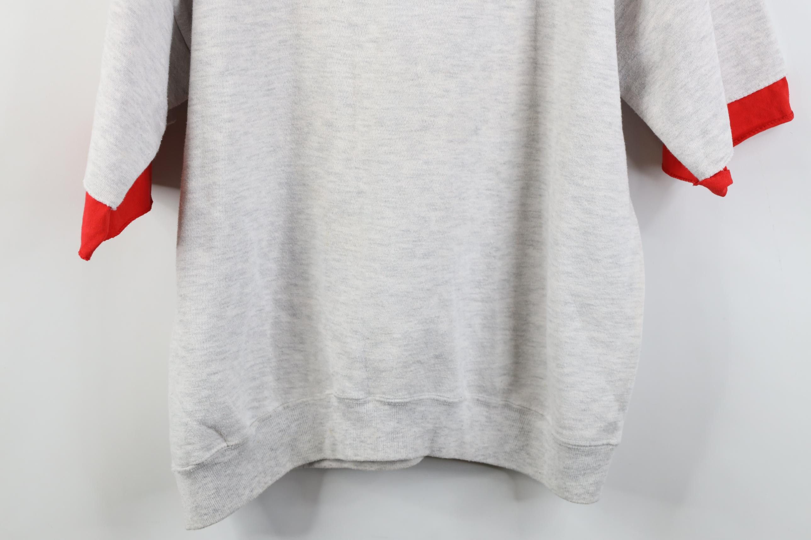 Vintage Vintage 90s Basketball Short Sleeve Sweatshirt Gray USA Size US L / EU 52-54 / 3 - 15 Thumbnail