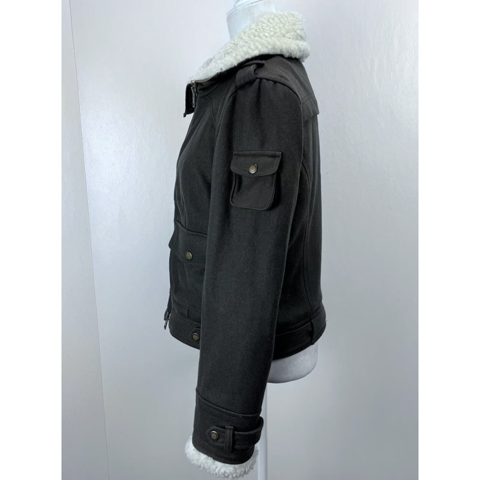 American Eagle Outfitters American Eagle Women's Short Bomber Jacket Coat Army Green Wool Blend Lined Size L Size L / US 10 / IT 46 - 2 Thumbnail