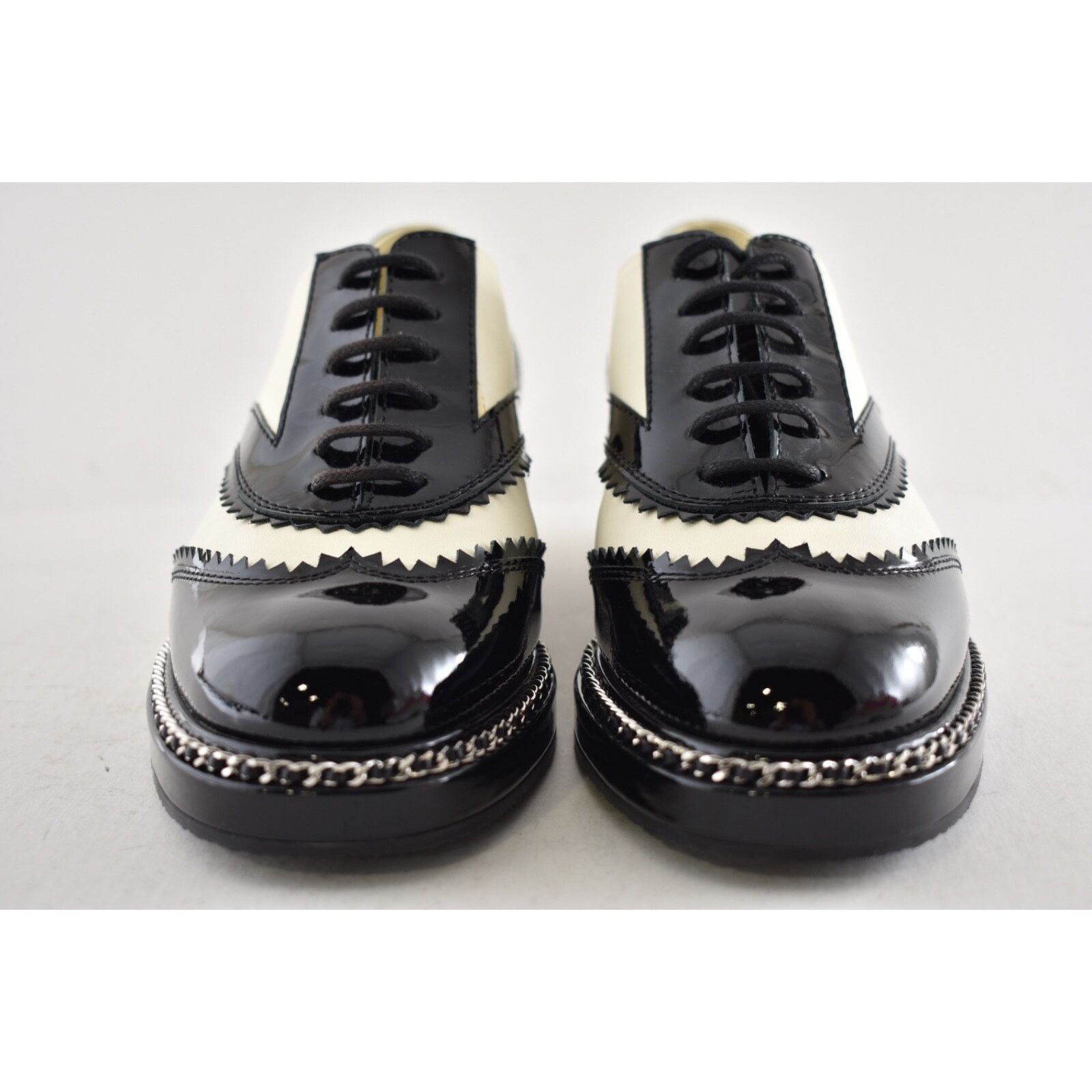 Chanel Chanel 19K Black White CC Logo Chain Around Lace Up Tie Size US 6.5 / IT 36.5 - 6 Thumbnail