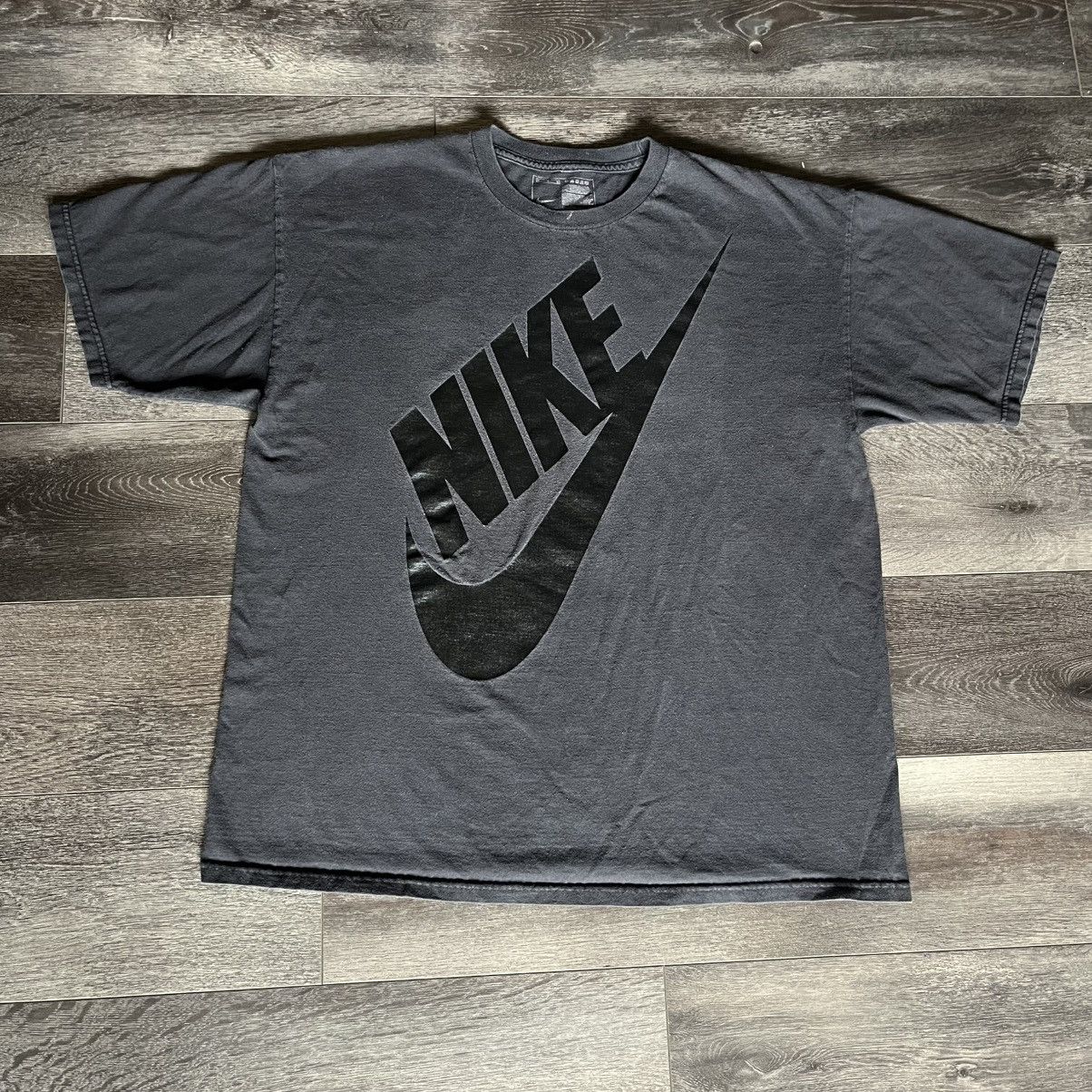 Nike × Vintage Vintage 2000s Nike Swoosh Big Logo AOP Black Washed T Shirt Size US XL / EU 56 / 4 - 1 Thumbnail