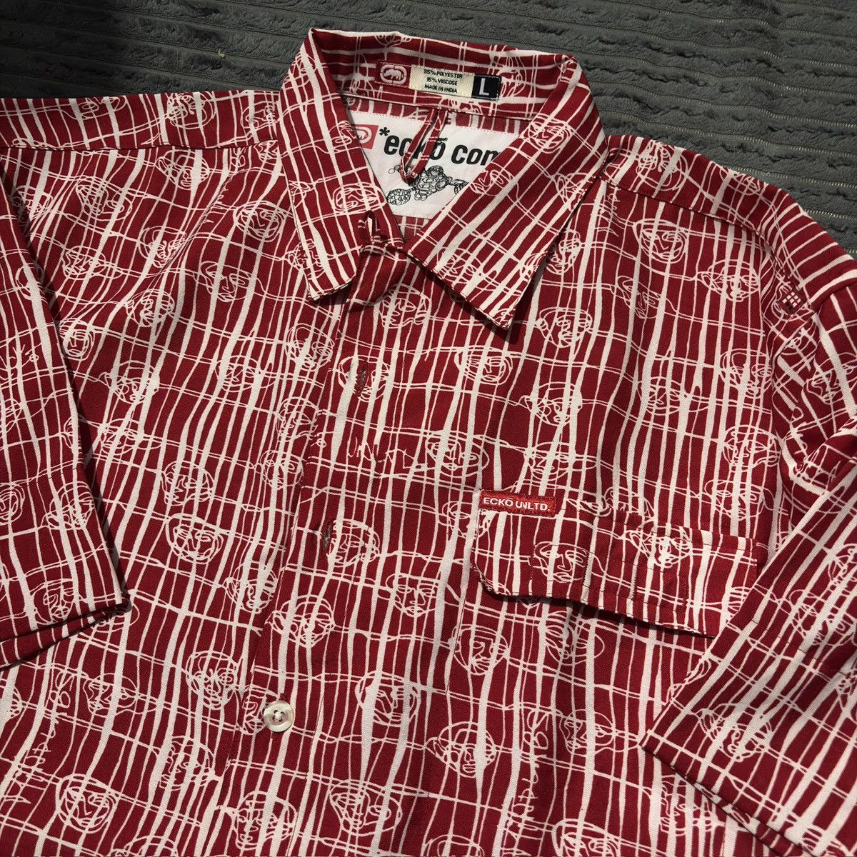 Ecko Unltd. Ecko Unltd. men's red and white short-sleeve button-up shirt Size US L / EU 52-54 / 3 - 2 Thumbnail