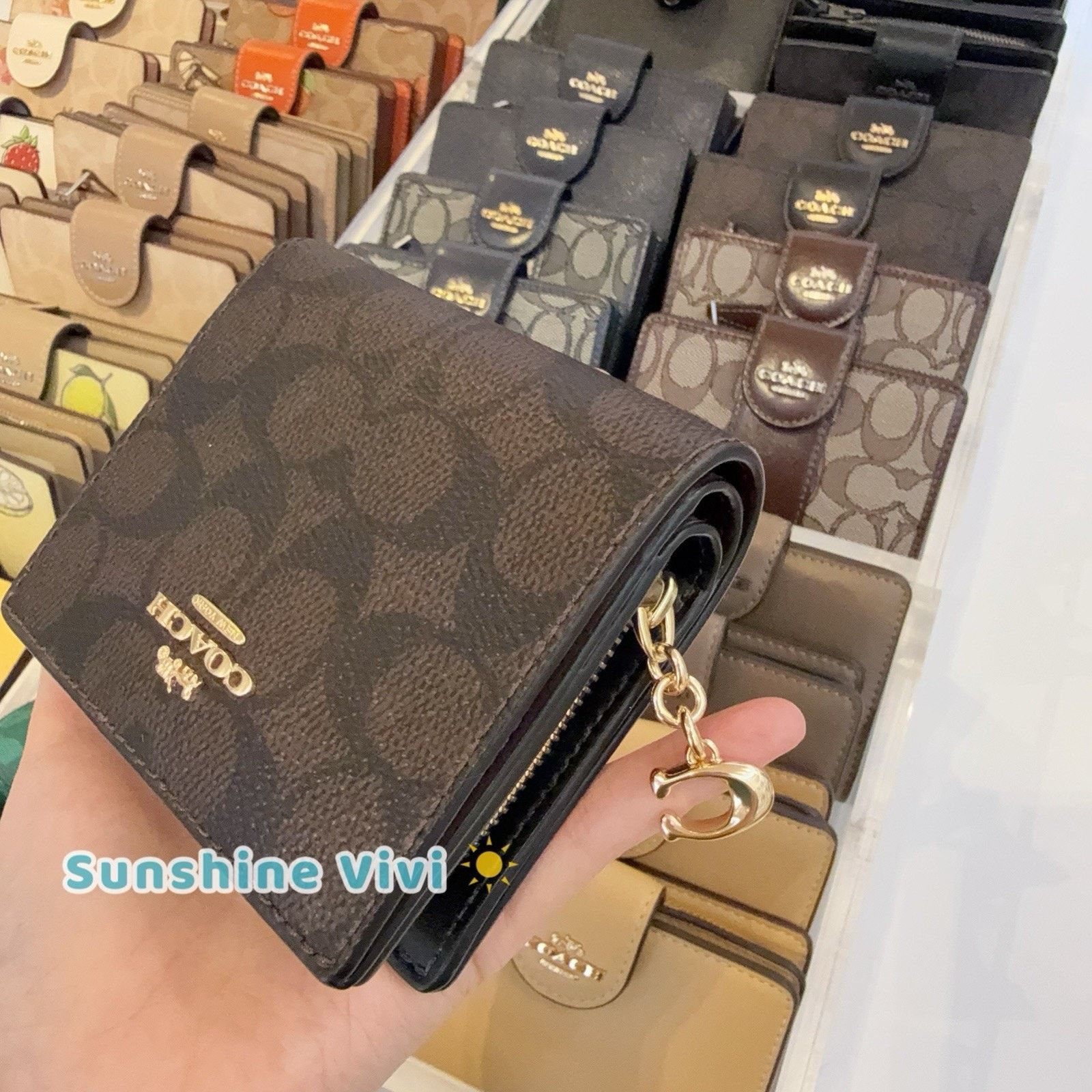 Coach NWT Coach Snap Wallet CW789 Gold/Walnut/Black w/C Charm Size ONE SIZE - 2 Thumbnail