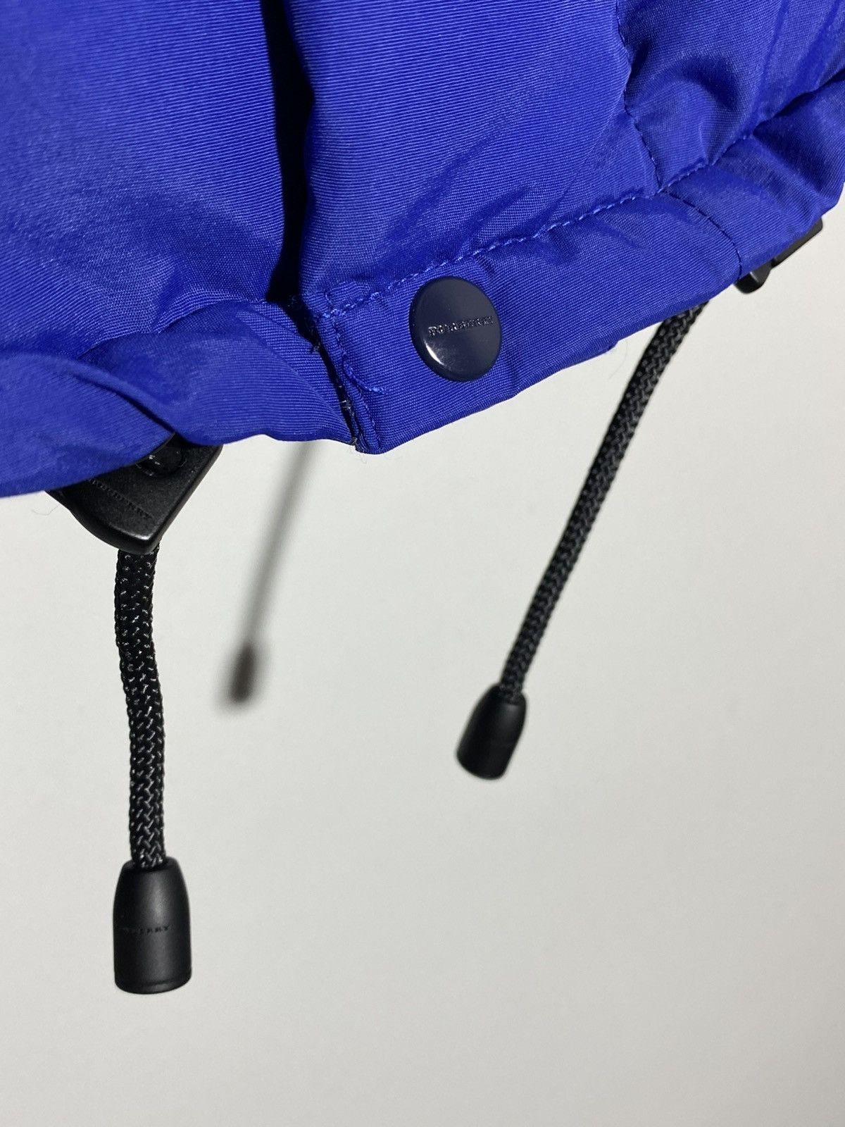 Burberry Burberry Detachable Sleeve Down Filled Jacket Royal Blue Size US M / EU 48-50 / 2 - 5 Thumbnail