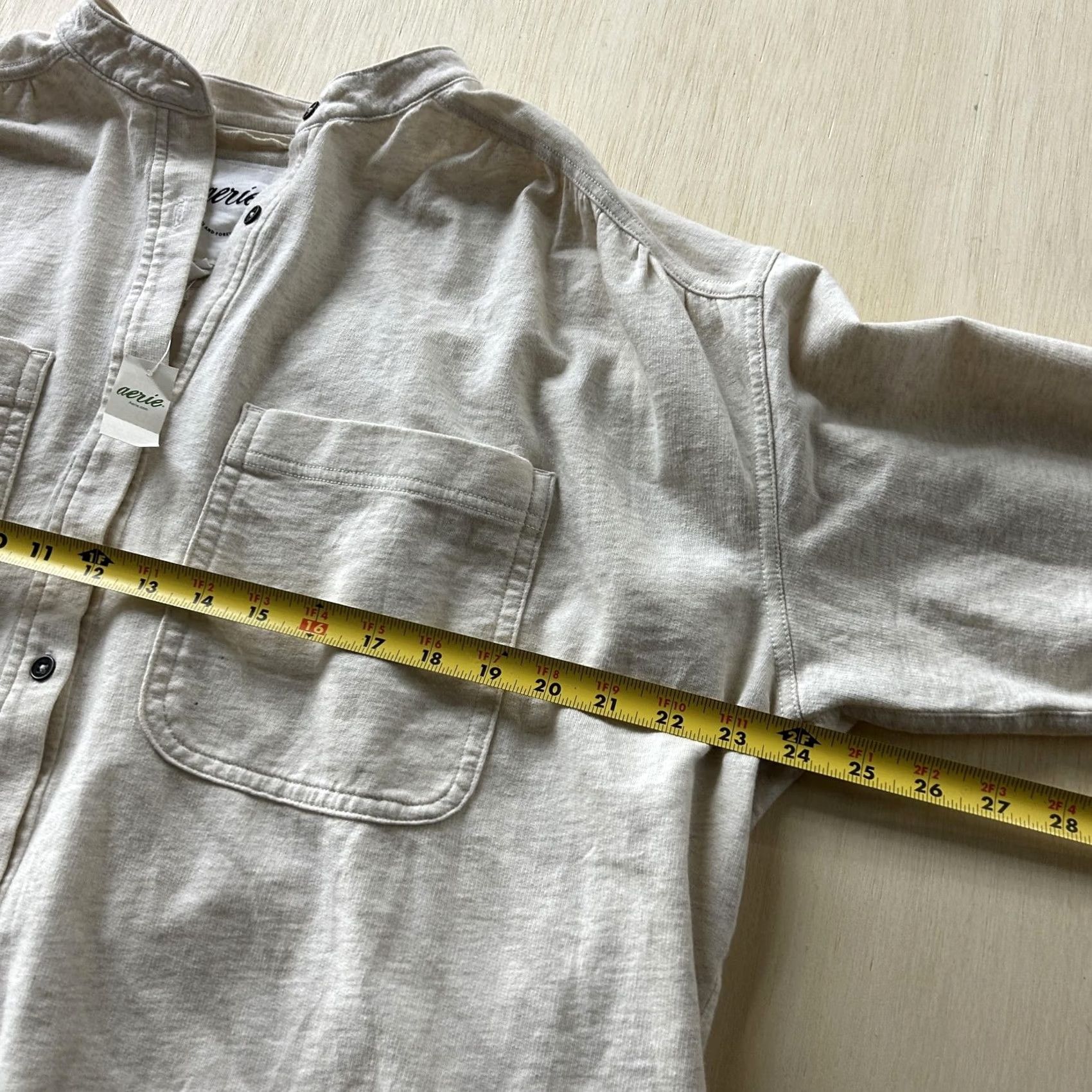 Vintage Aerie Shirt Womens Small Beige Button Up Long Sleeve Utility Pockets Top Size S / US 4 / IT 40 - 4 Thumbnail