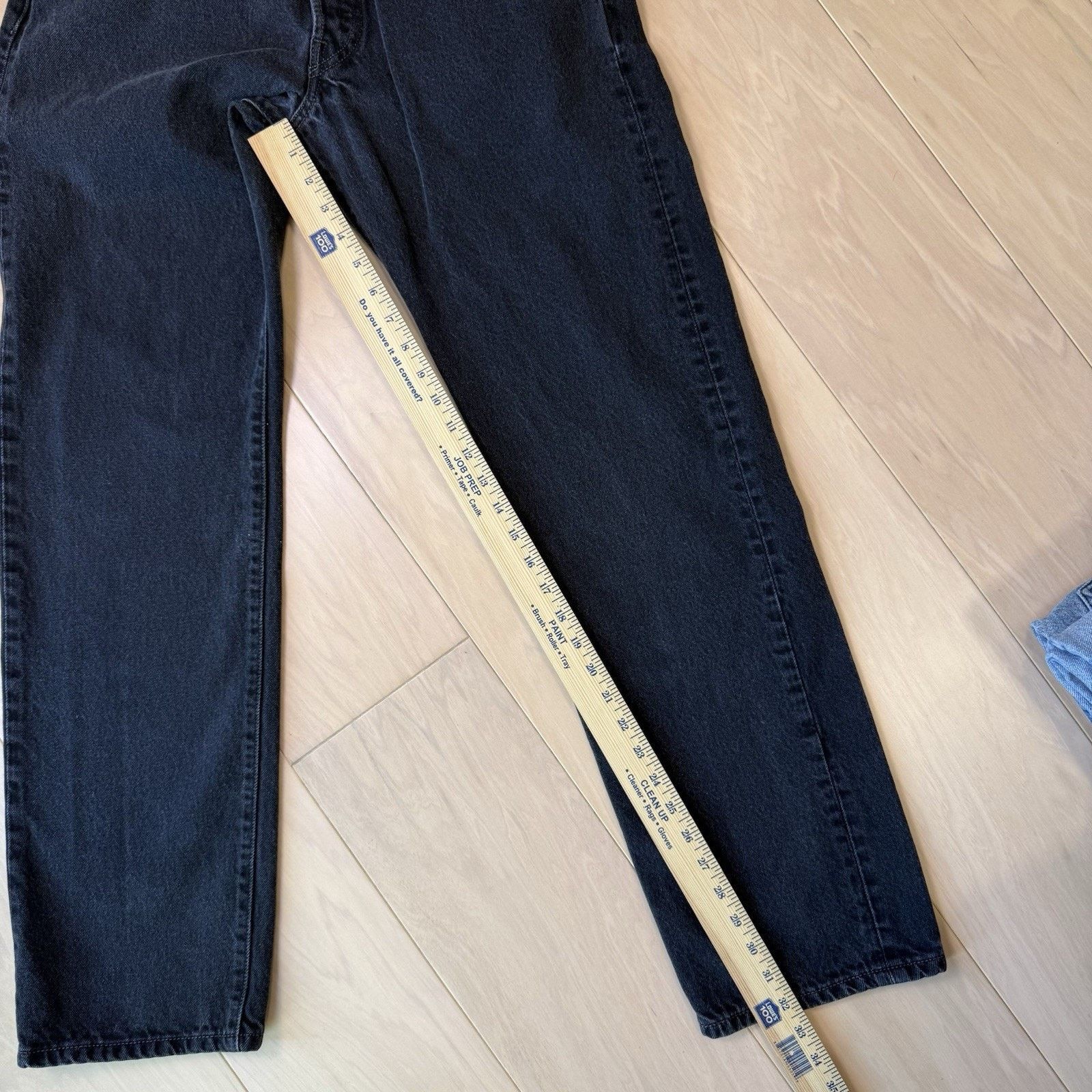 Levi's Vintage Levis 501 Jeans 32 Black 90s Straight Leg Denim Size US 30 / EU 46 - 9 Thumbnail