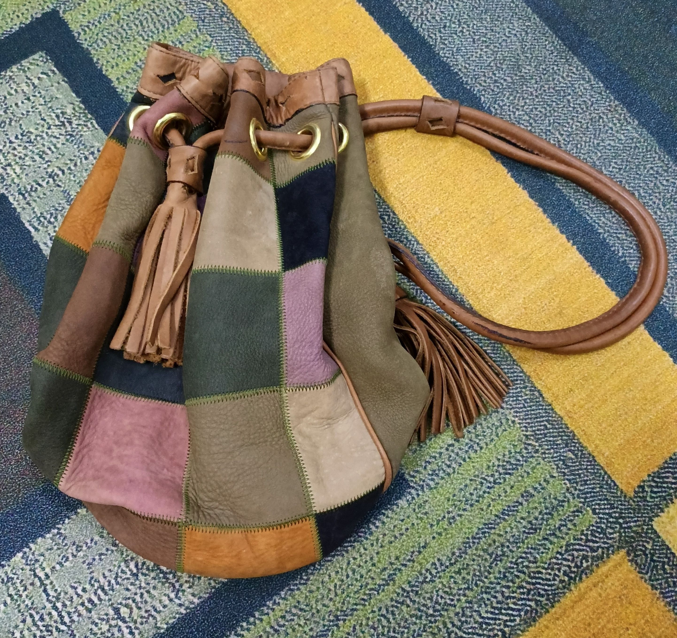 Vintage 🔥FINAL DROP🔥Tre Amore Leather Patchwork Western Bucket Bag Size ONE SIZE - 13 Thumbnail