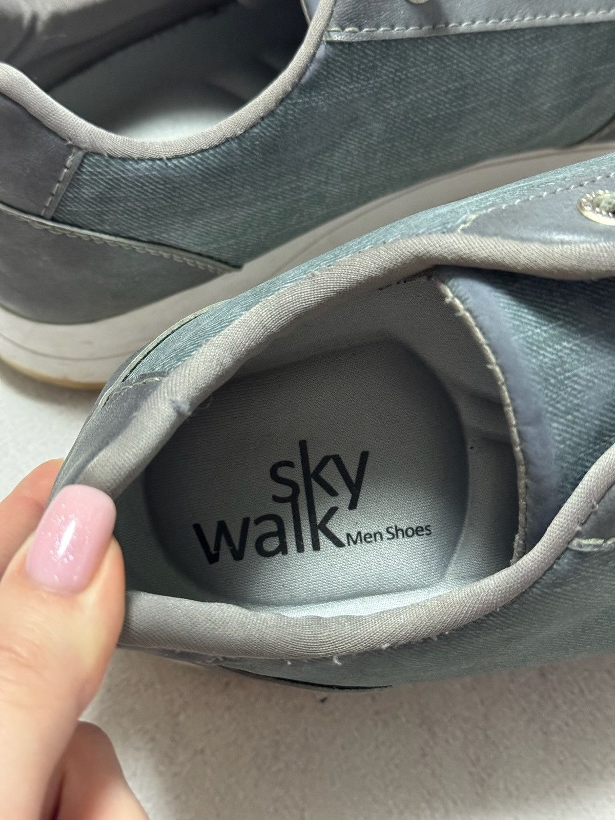 Oakley × Vintage Oakley Sneakers Metal Logo Shoes Sky Walk 43 Size US 9 / EU 42 - 6 Thumbnail