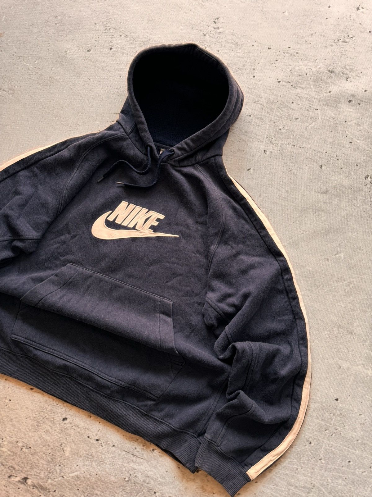 Nike × Vintage NIKE VINTAGE CENTER LOGO OVERSIZE BOXY HOODIE Size US XL / EU 56 / 4 - 3 Thumbnail