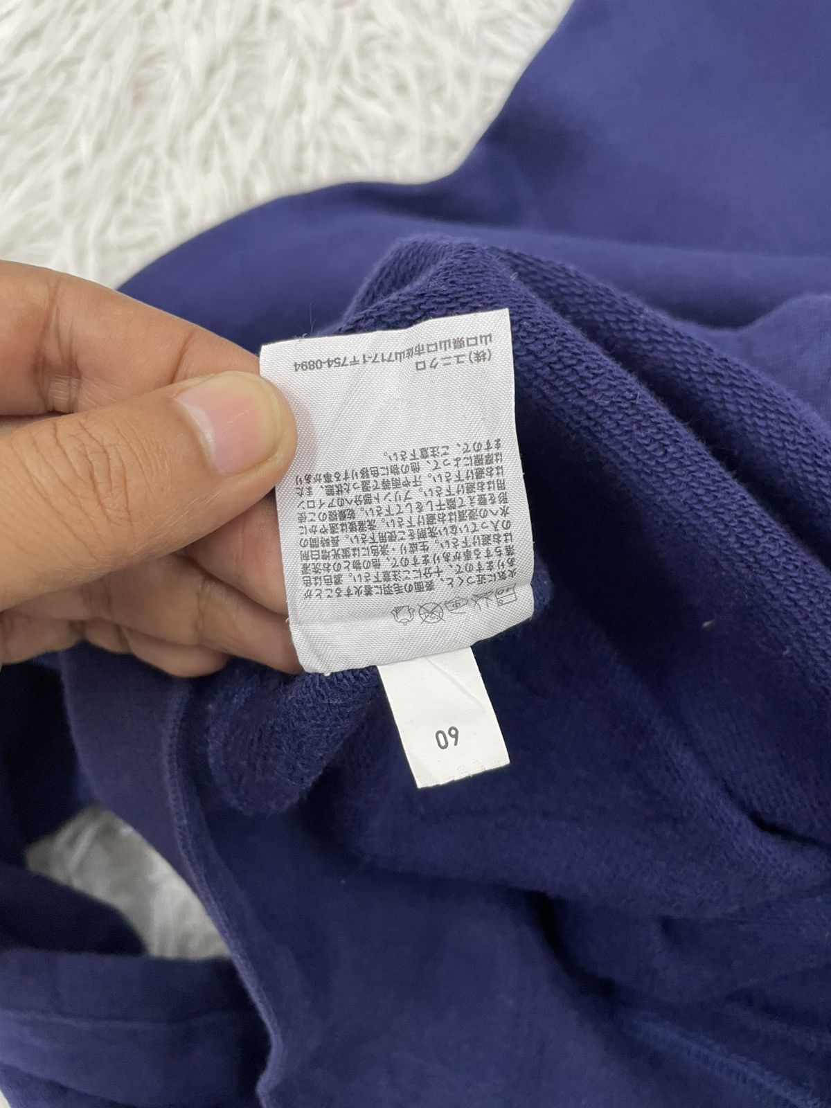 Coca Cola Uniqlo Coca Cola 2014 Sweatshirt Size US M / EU 48-50 / 2 - 10 Thumbnail