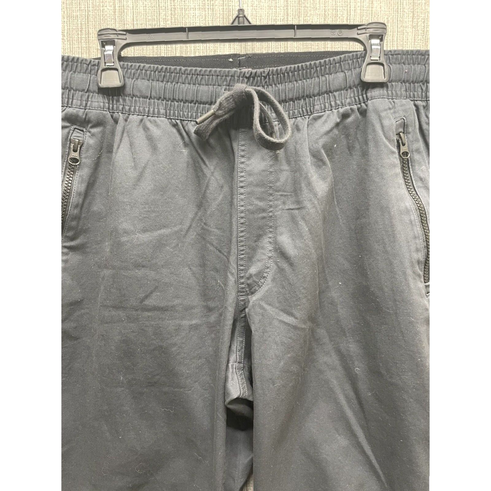 Under Armour VINTAGE Under Armour Sweatpants Mens XL Black Activewear Athletic Fit 2000s Size US 36 / EU 52 - 2 Thumbnail