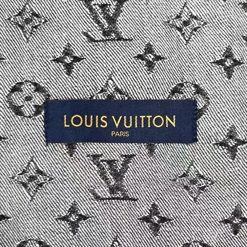 Louis Vuitton Louis Vuitton x Nigo Denim Jacket. Size US S / EU 44-46 / 1 - 4 Thumbnail