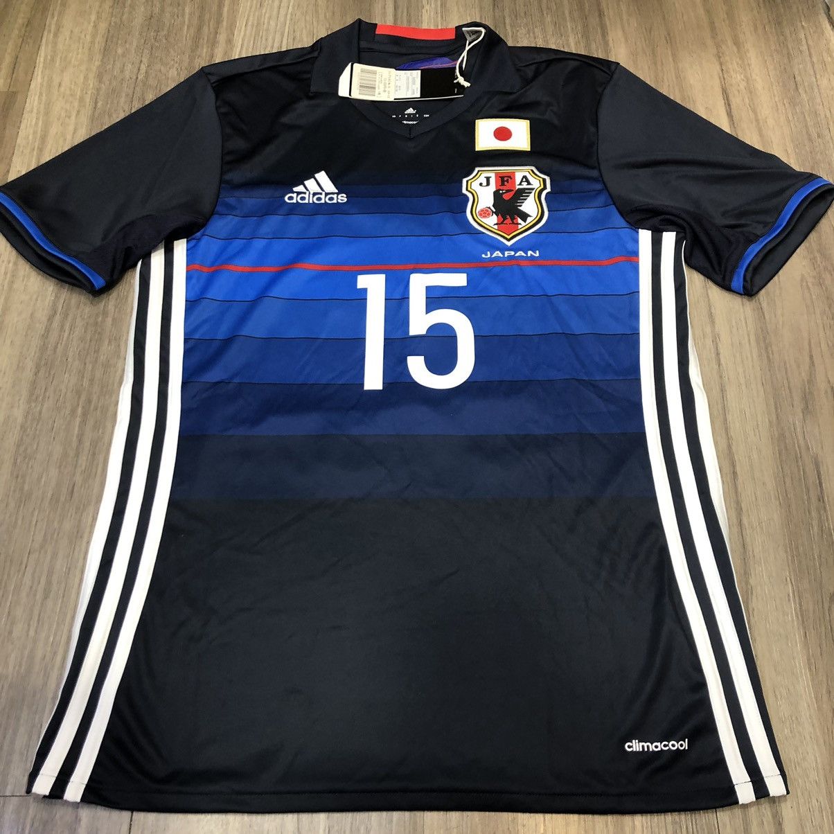 Adidas Japan 16/17 home shirt #15 Kanazaki (Bnwt) Size US S / EU 44-46 / 1 - 1 Thumbnail