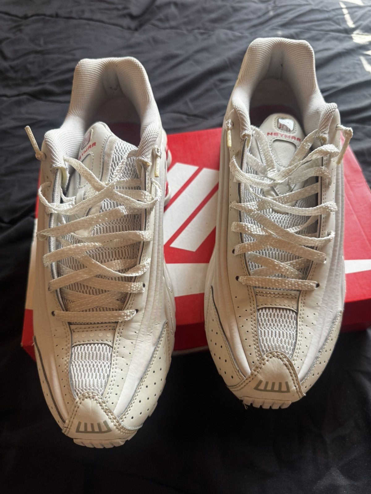 Nike Nike Shox R4 Neymar Jr Size US 10.5 / EU 43-44 - 3 Thumbnail