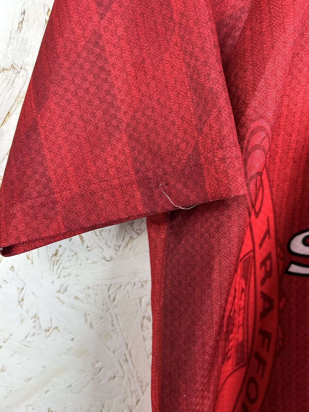 Vintage Vintage 1997 Manchester United Soccer Jersey Replica Size US XL / EU 56 / 4 - 4 Thumbnail