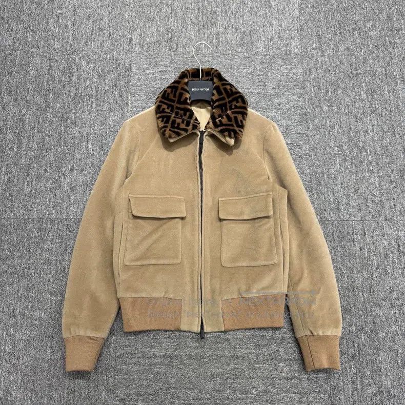 Fendi Fendi Detachable Fur Collar Jacket Size US S / EU 44-46 / 1 - 1 Thumbnail