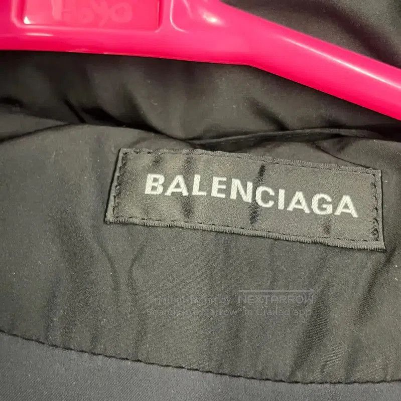 Balenciaga Balenciaga Black Logo Short Down Jacket. Size XL / US 12-14 / IT 48-50 - 7 Thumbnail