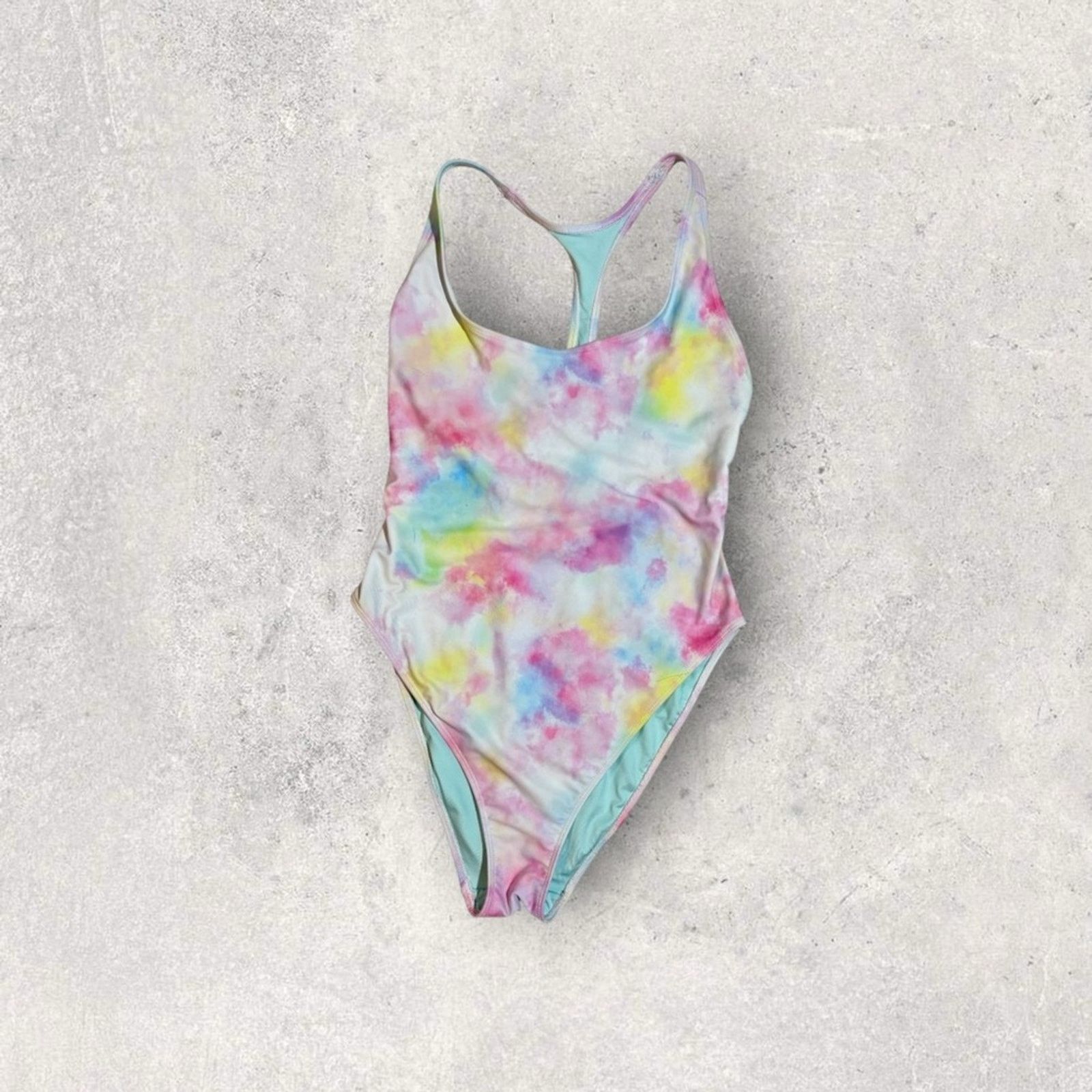 Forever 21 Colorful Tie-Dye One-Piece Swimsuit Size M / US 6-8 / IT 42-44 - 1 Thumbnail
