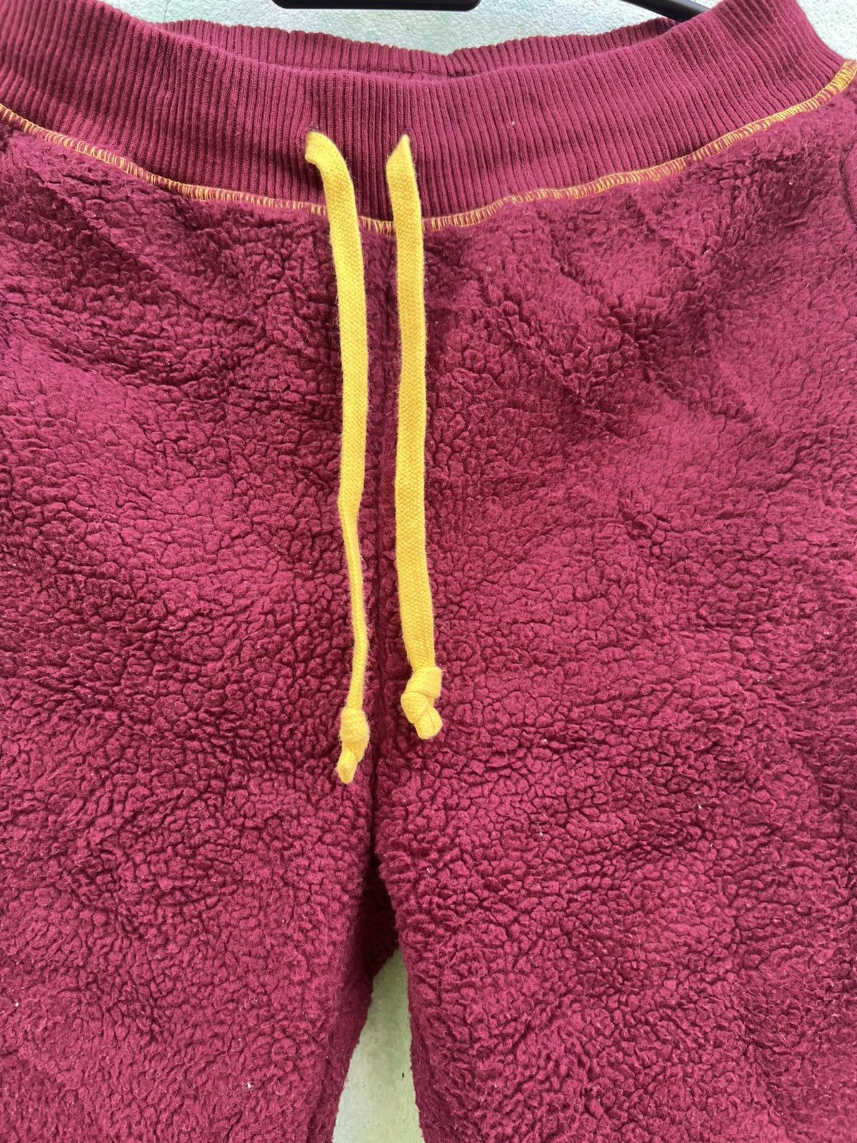 JW Anderson Uniqlo x JW Anderson Deep Burgundy Sherpa Fleece Pants Size US 34 / EU 50 - 11 Thumbnail