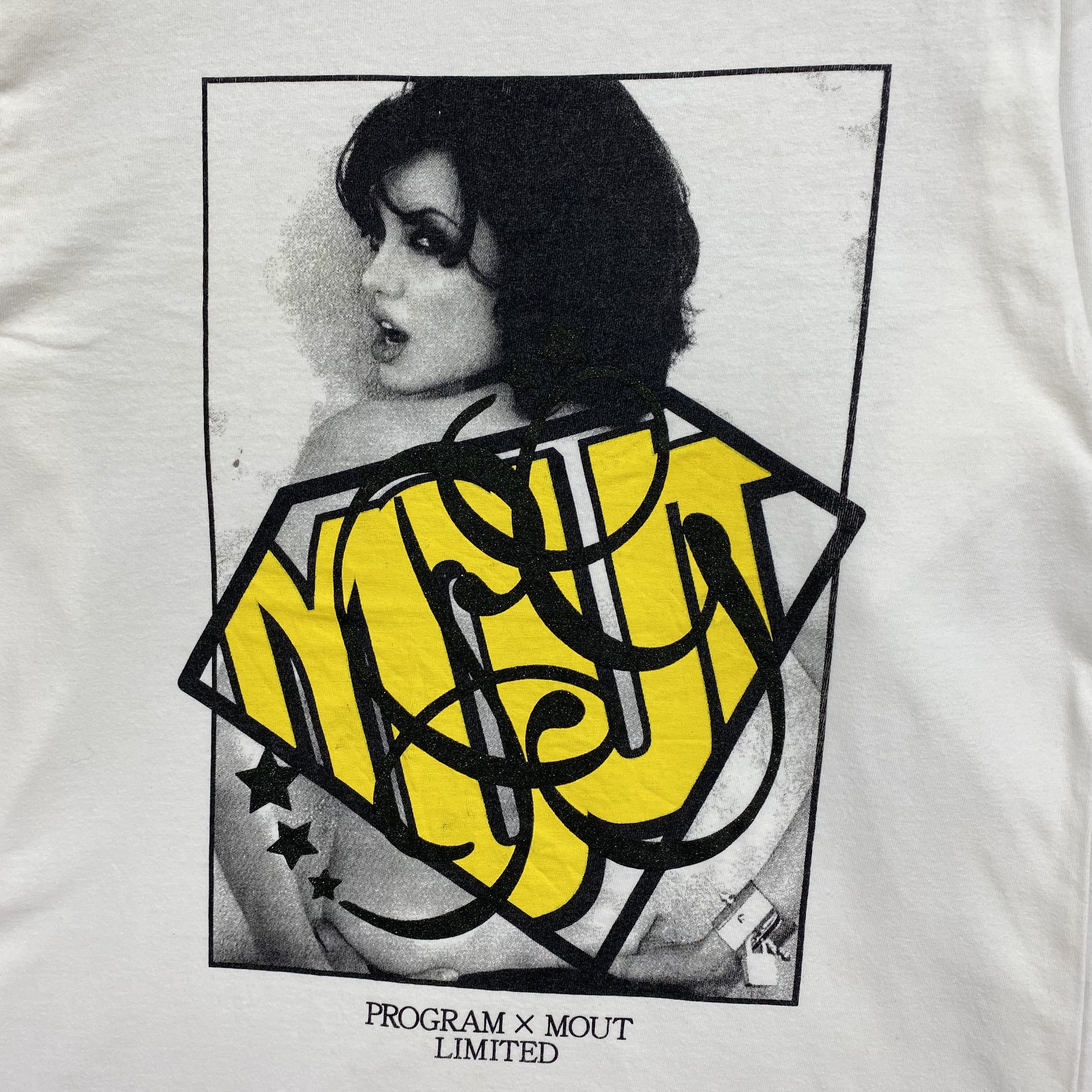 Japanese Brand Vintage Angelina Jolie Program X Mout T-Shirt Nude Doggie Size US S / EU 44-46 / 1 - 2 Thumbnail