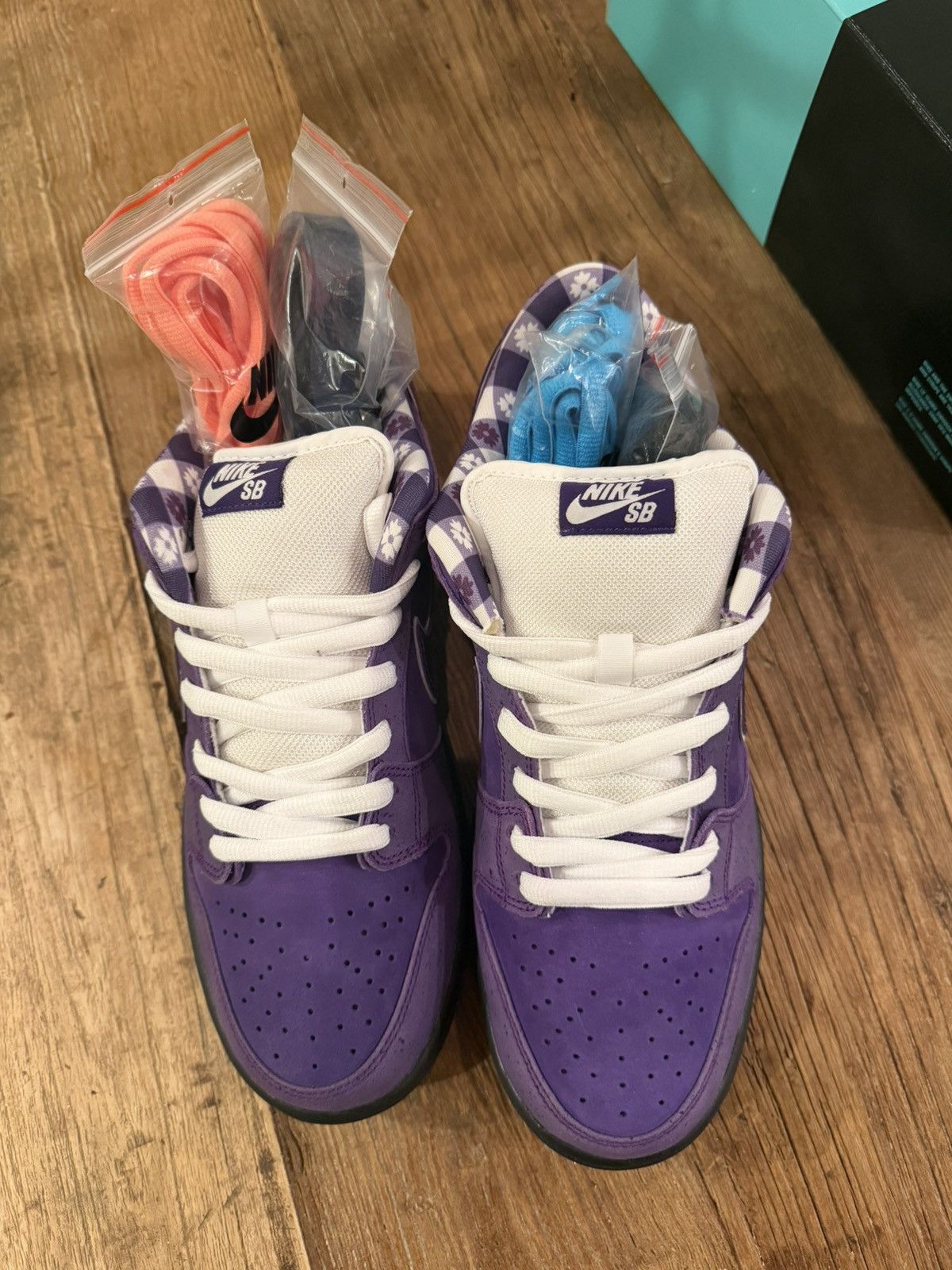 Nike SB Nike SB Dunk low Concepts Purple Lobster (Special Box) Size US 11 / EU 44 - 1 Thumbnail