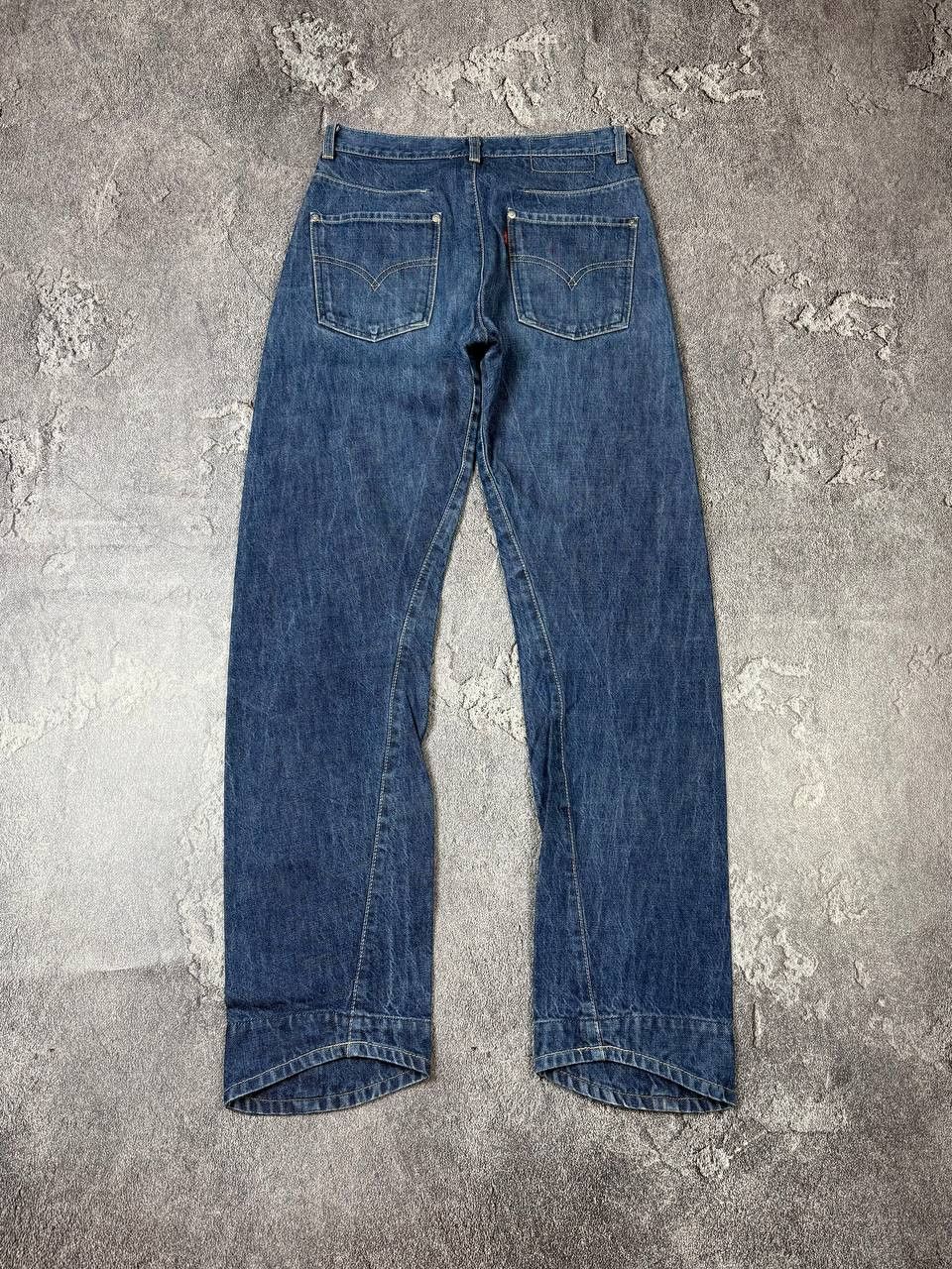 Levi's Rare Levi's Engineered Jeans Blue Denim 2000s Y2K Size US 29 - 11 Thumbnail