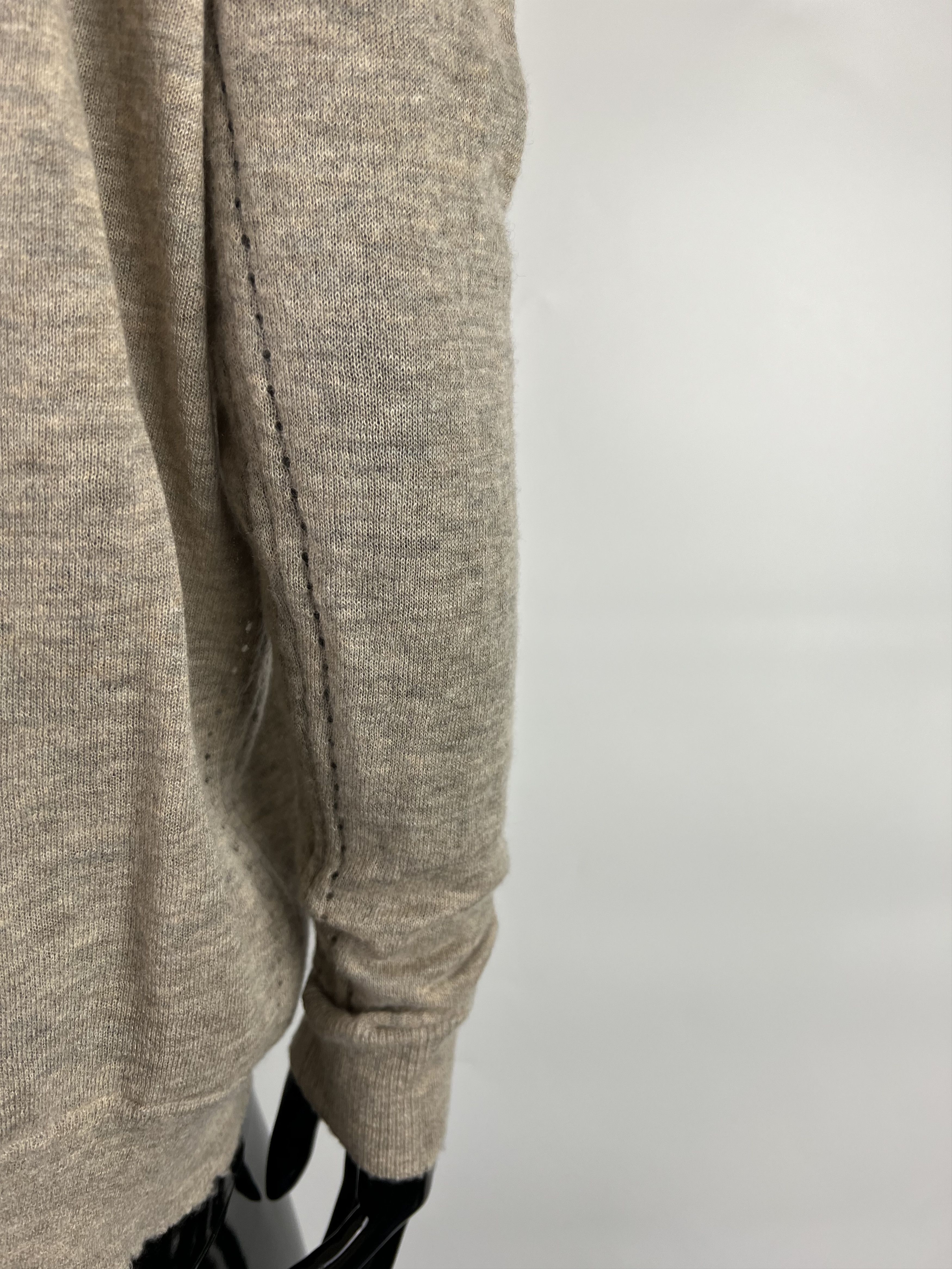 Zadig & Voltaire Zadig & Voltaire Women's 100% Cashmere V-Neck Sweater Size M Size M / US 6-8 / IT 42-44 - 7 Thumbnail