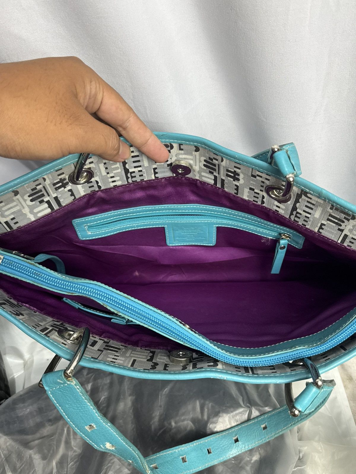 Balenciaga Balenciaga Tote Bags Or Hand Bags Size ONE SIZE - 7 Thumbnail