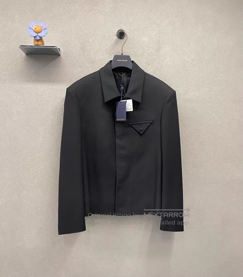 Louis Vuitton Louis Vuitton black jacket Size US M / EU 48-50 / 2 - 1 Thumbnail
