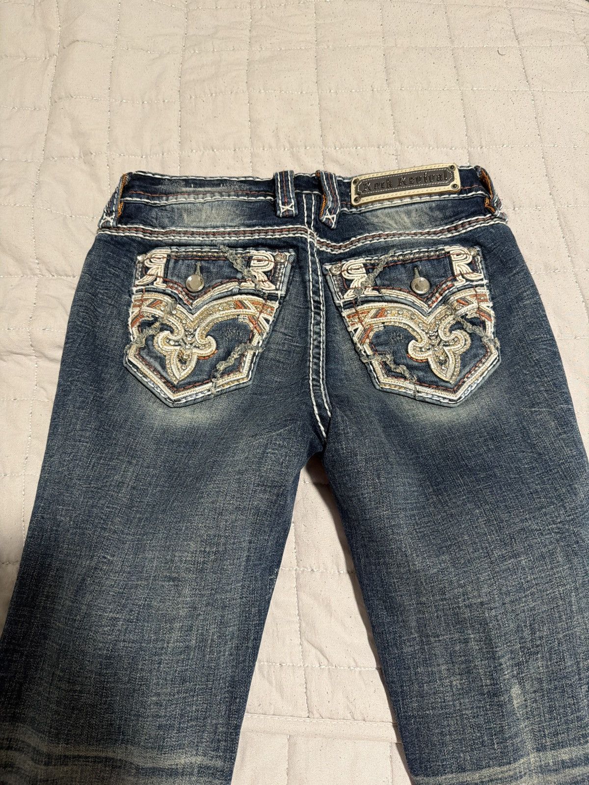 True Religion True Religion Bedazzled Jeans Size 27 Size 27" / US 4 / IT 40 - 1 Thumbnail