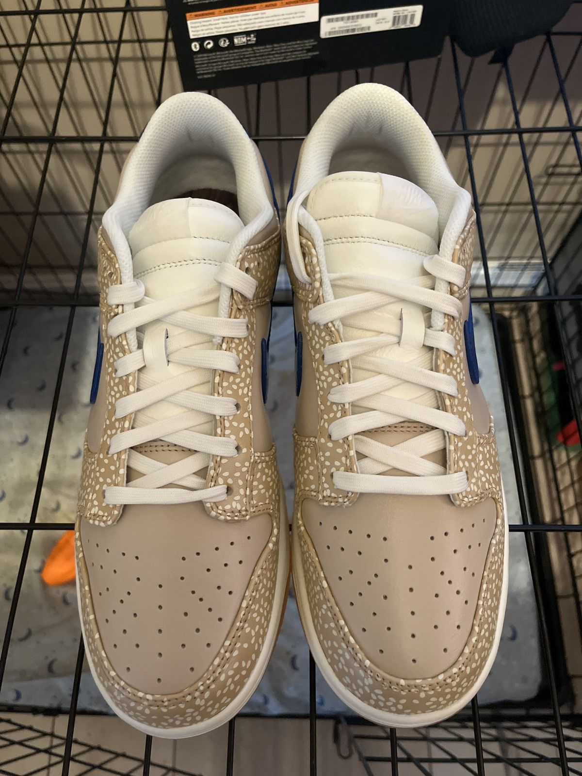Nike Montreal Bagel Dunks (special box) Size US 11 / EU 44 - 4 Thumbnail