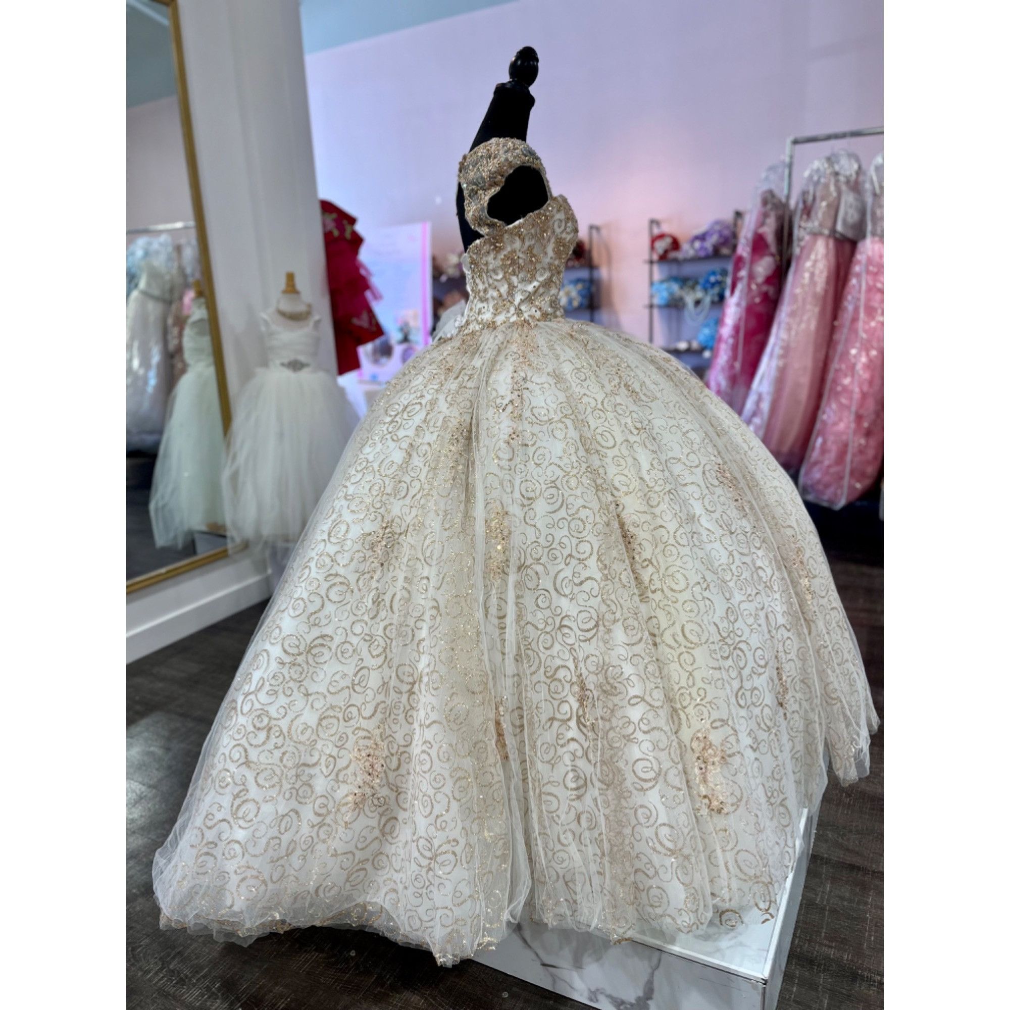 Other 89246 Quinceanera dress by Vizacaya Crystal Beaded, Metallic Size M / US 6-8 / IT 42-44 - 3 Thumbnail