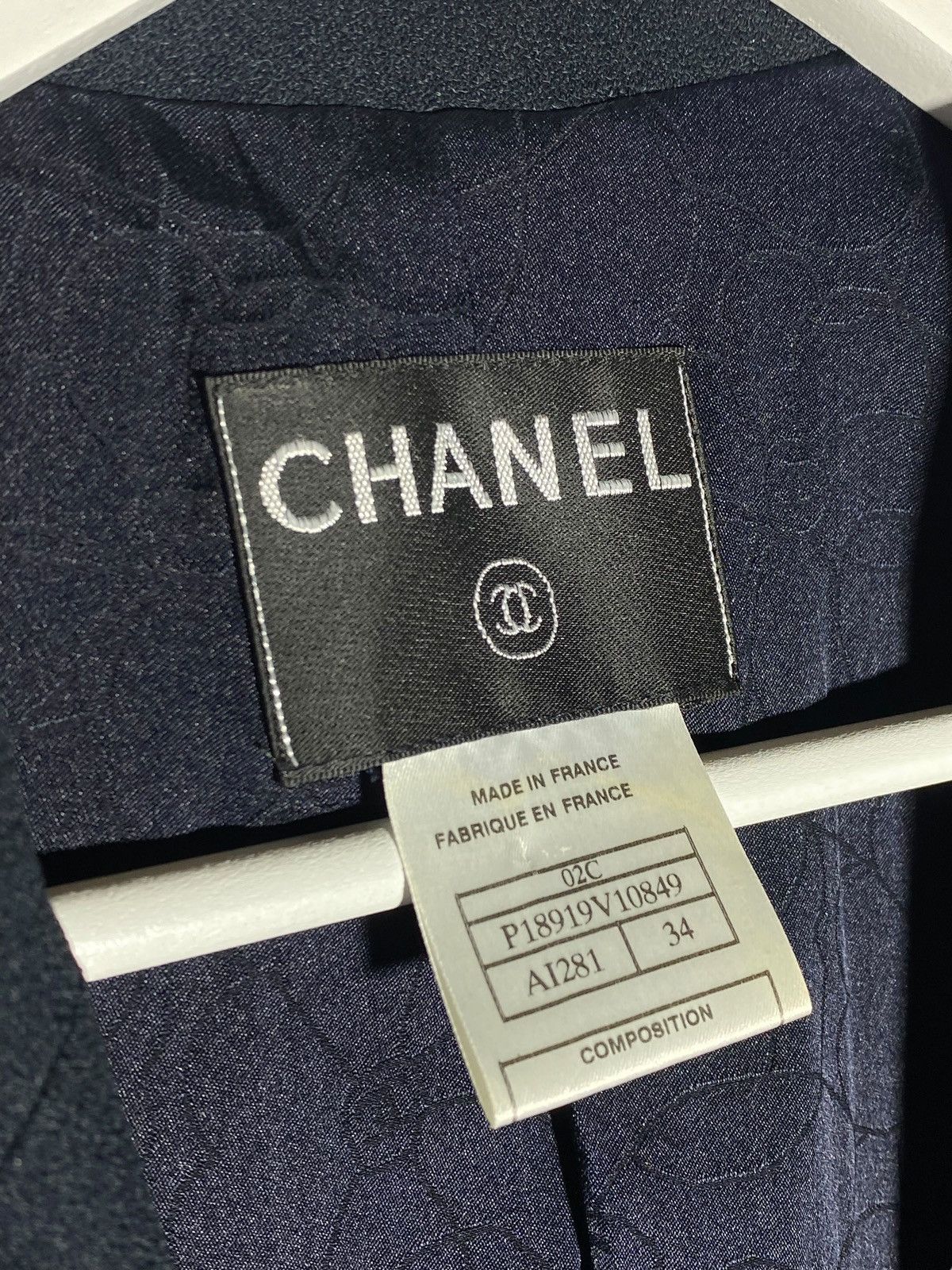 Chanel Chanel Navy Blue Blazer Embellished Rhinestone Button Jacket Size XS / US 0-2 / IT 36-38 - 22 Thumbnail