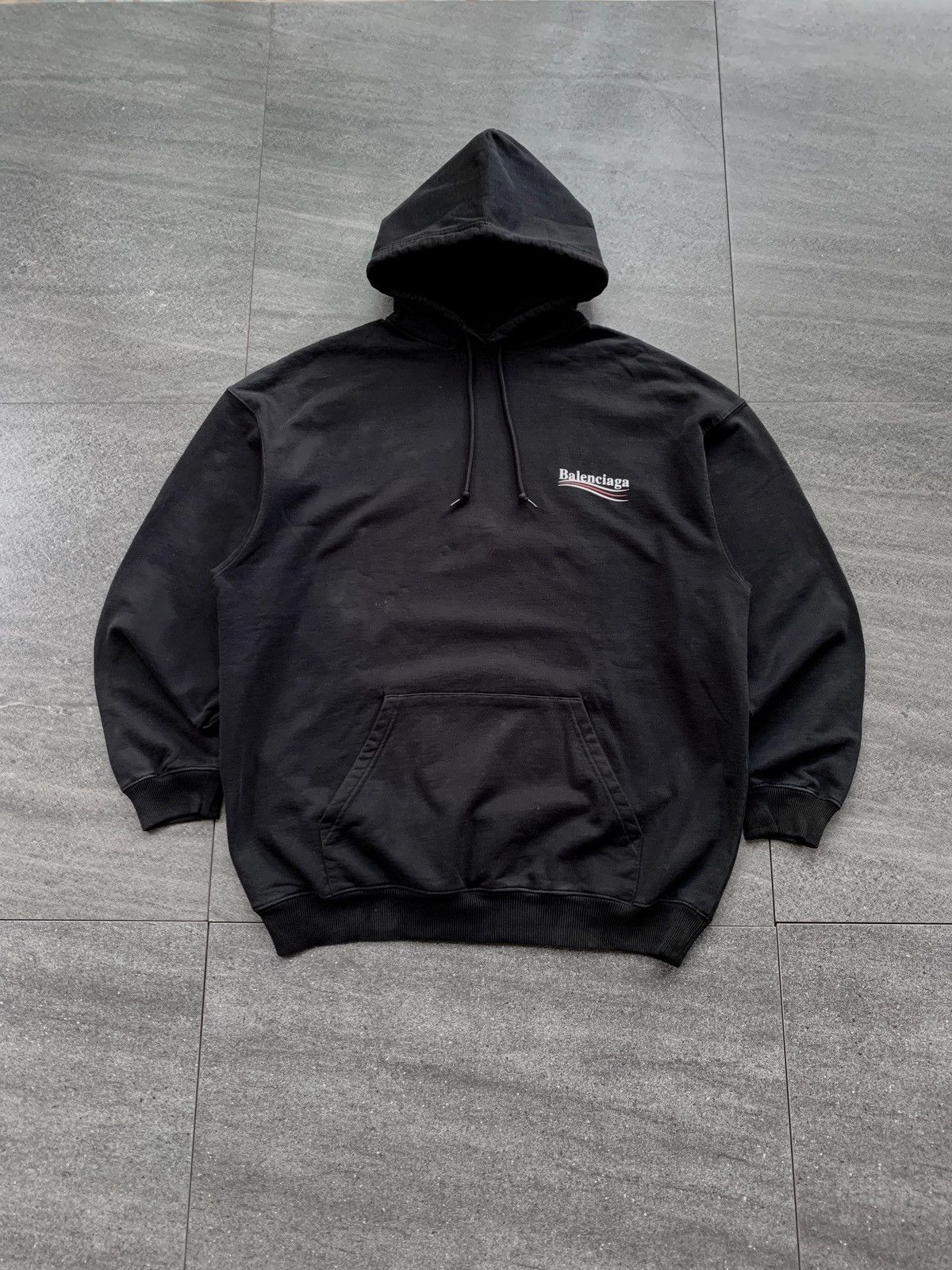 Balenciaga FREE TAX! Oversized Campaign Logo Hoodie in Black Size US M / EU 48-50 / 2 - 2 Thumbnail