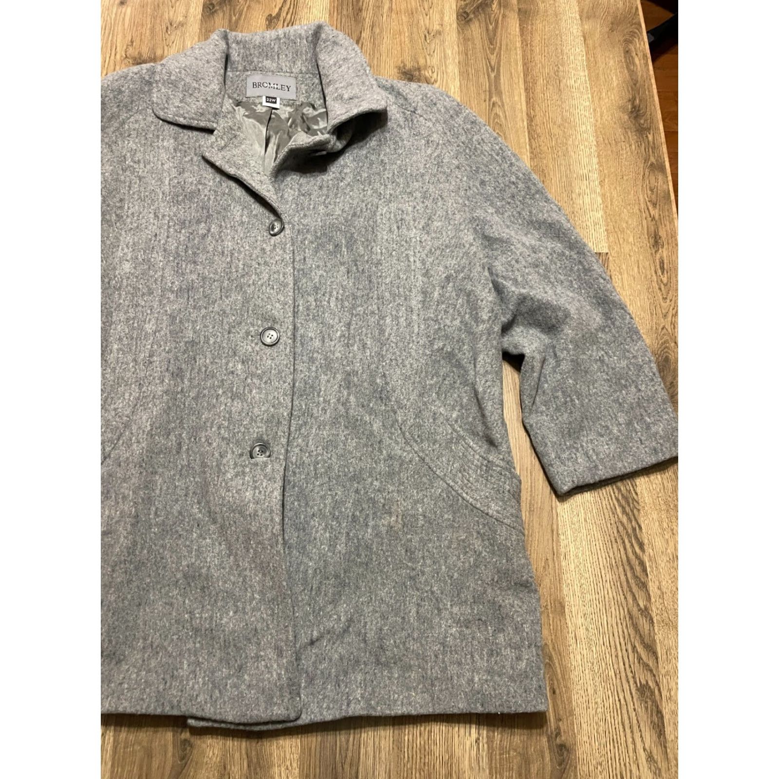 Vintage Bromley Jacket Women's 22W Gray Three Buttons Long Sleeve Coat Shirt Size 3XL / US 20-22 - 4 Thumbnail