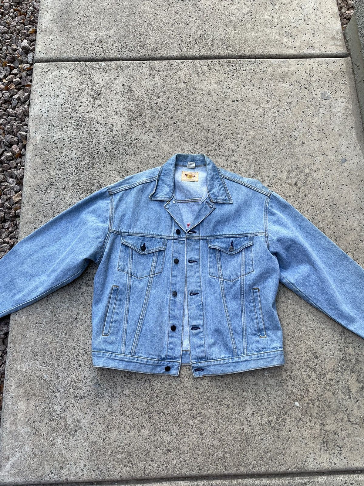 Hard Rock Cafe Hard Rock Cafe denim jacket Nashville Size US L / EU 52-54 / 3 - 1 Thumbnail