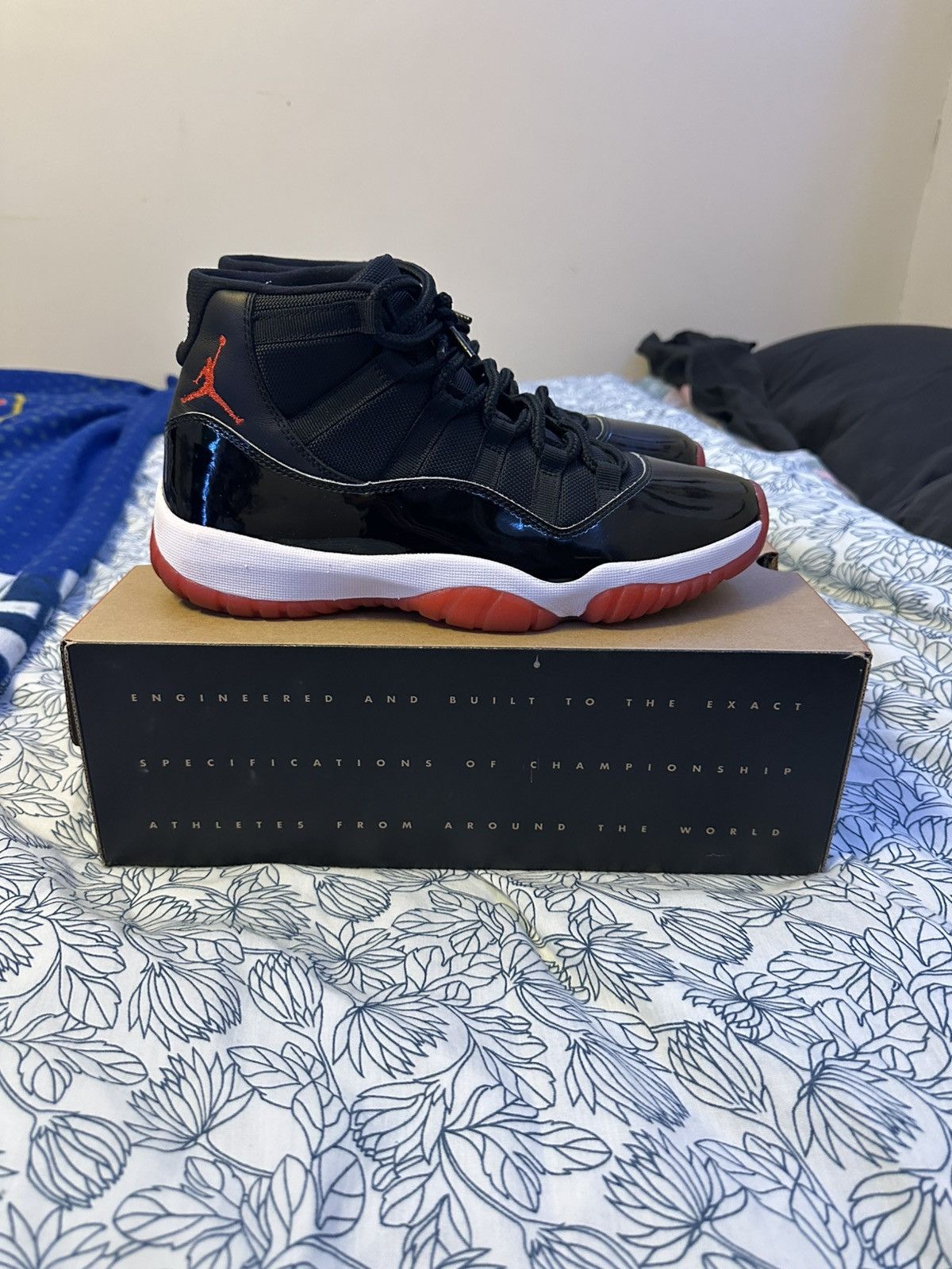 Jordan Brand Jordan Retro 11 Bred (2019) Size US 9.5 / EU 42-43 - 4 Thumbnail