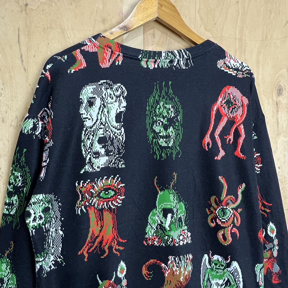 Japanese Brand Kikillo Very Nice Design Size US L / EU 52-54 / 3 - 4 Thumbnail