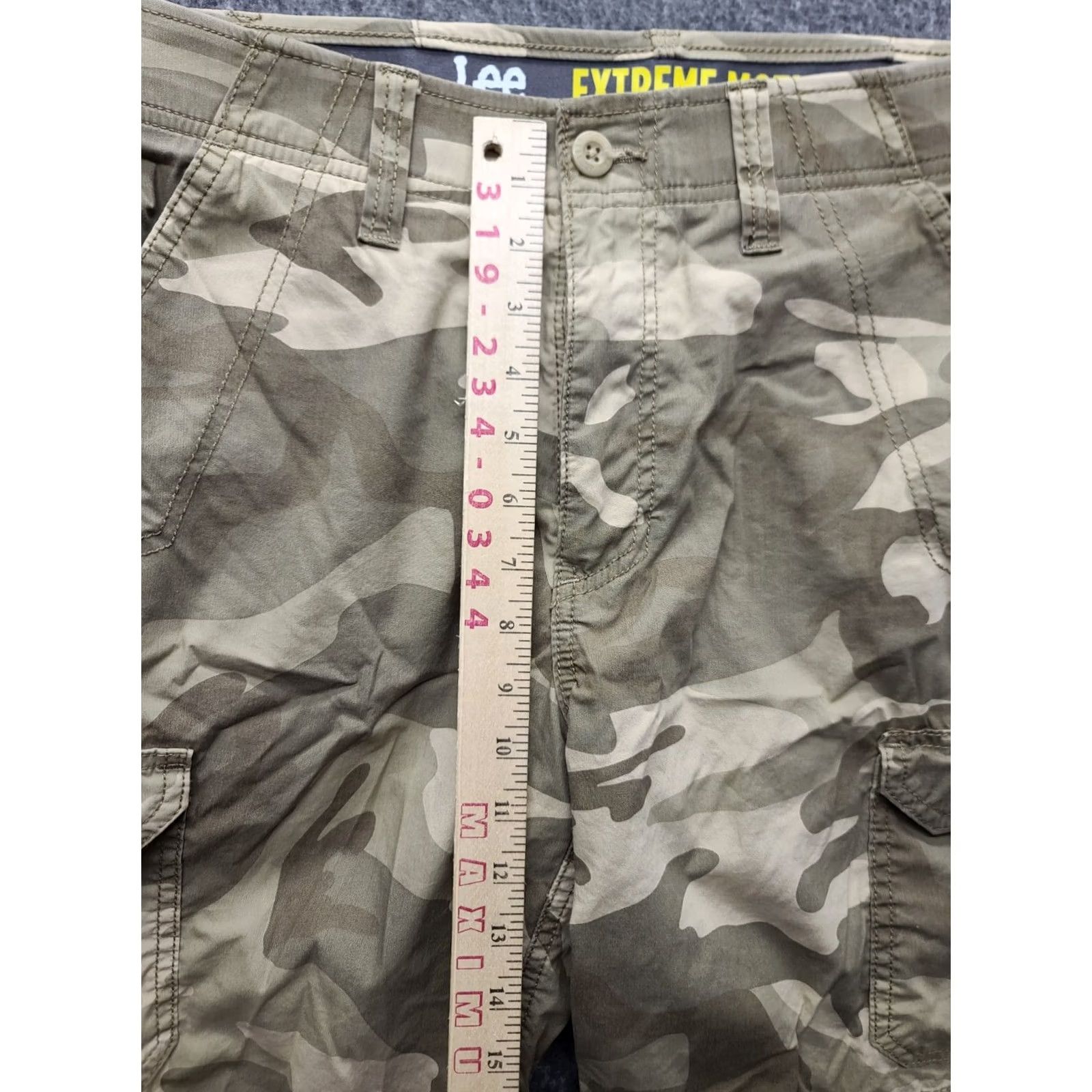 Lee Lee Cargo Shorts Mens 29 Inseam 10" Camouflage Cargo Pocket Stretch 90s Outdoor Casual Workwear Shorts Size US 29 - 4 Thumbnail