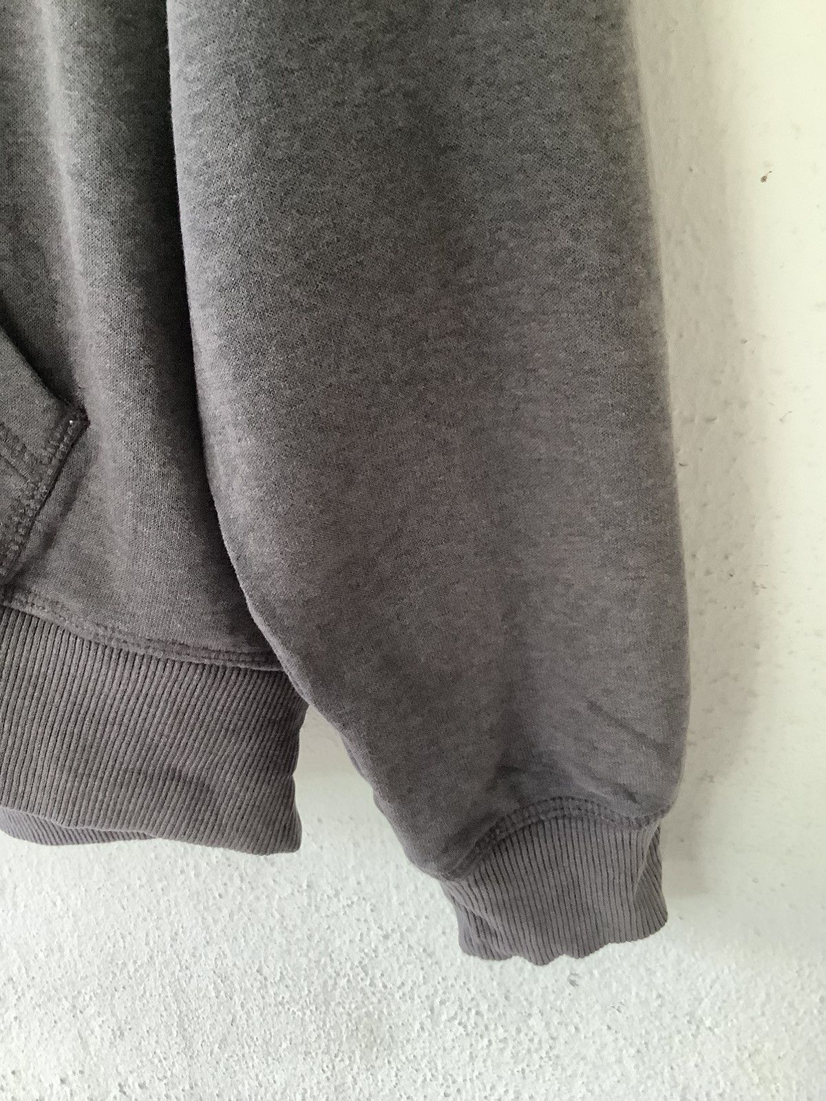 H&M × Warner Bros Friend TV Series Sweatshirt Size US XS / EU 42 / 0 - 7 Thumbnail