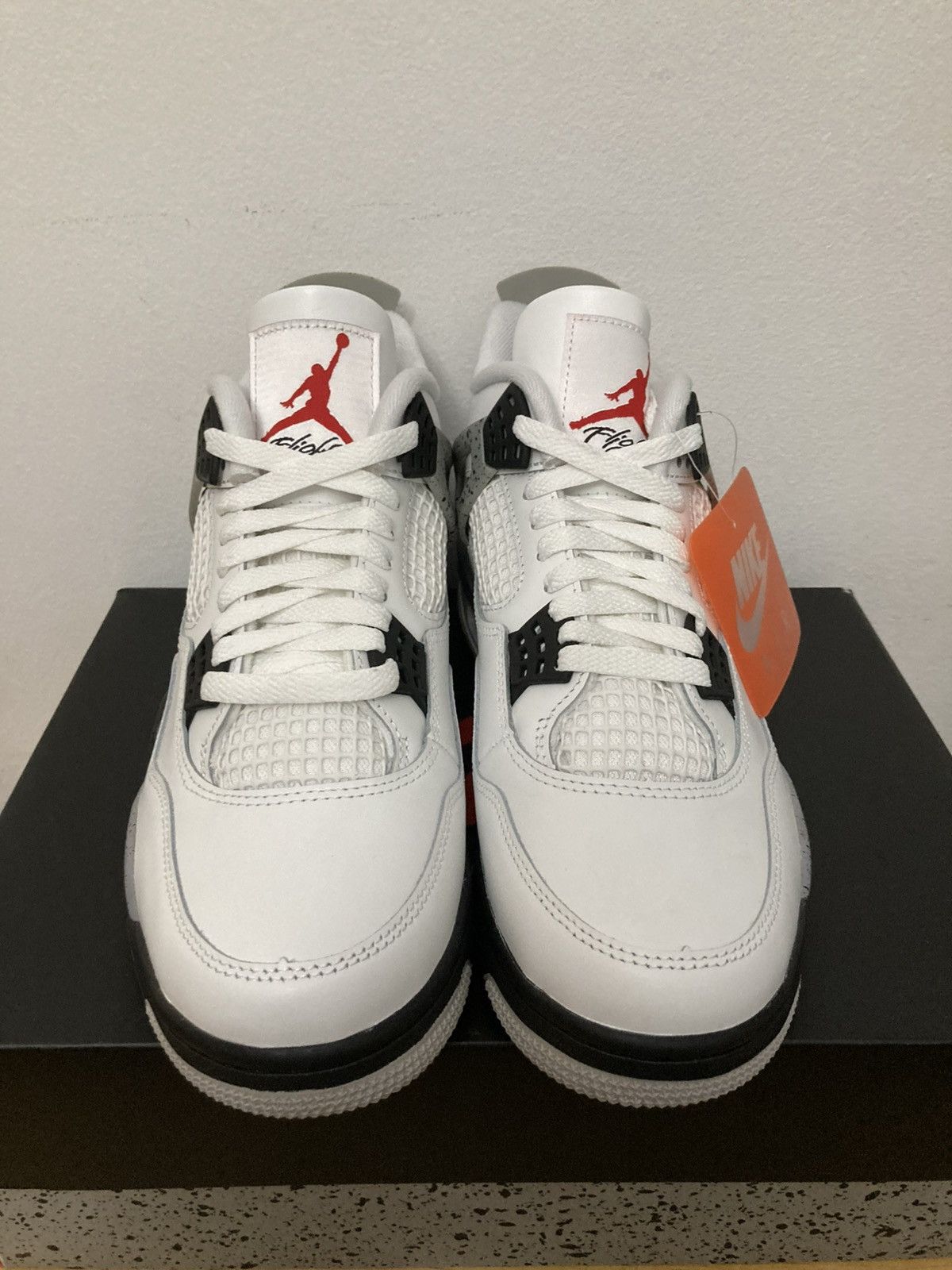 Nike Jordan 4 White Cement Size US 9 / EU 42 - 2 Thumbnail