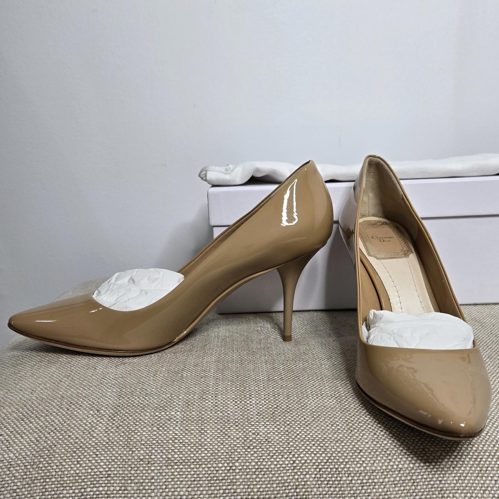 Christian Dior Monsieur Christian Dior Miss Dior Pointy Nude Patent Pump New w/ Box Size US 8 / IT 38 - 7 Thumbnail