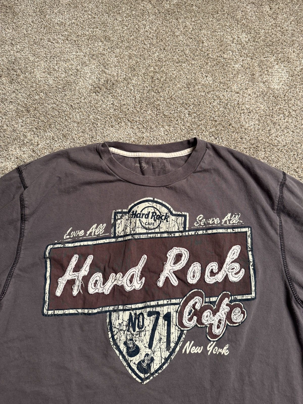 Hard Rock Cafe GREY HARD ROCK CAFE “OVERLOCK” GRAPHIC TEE Size US M / EU 48-50 / 2 - 2 Thumbnail