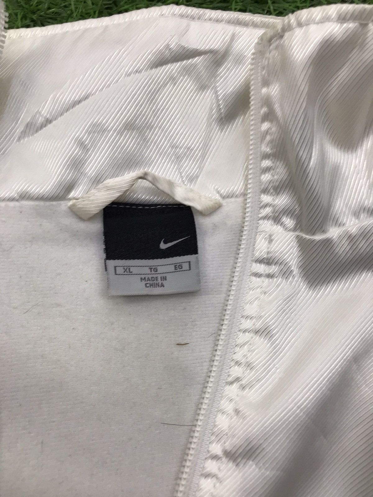 Designer × Nike 💥RARE💥NIKE EMBROIDERY SMALL LOGO Size US XL / EU 56 / 4 - 10 Thumbnail